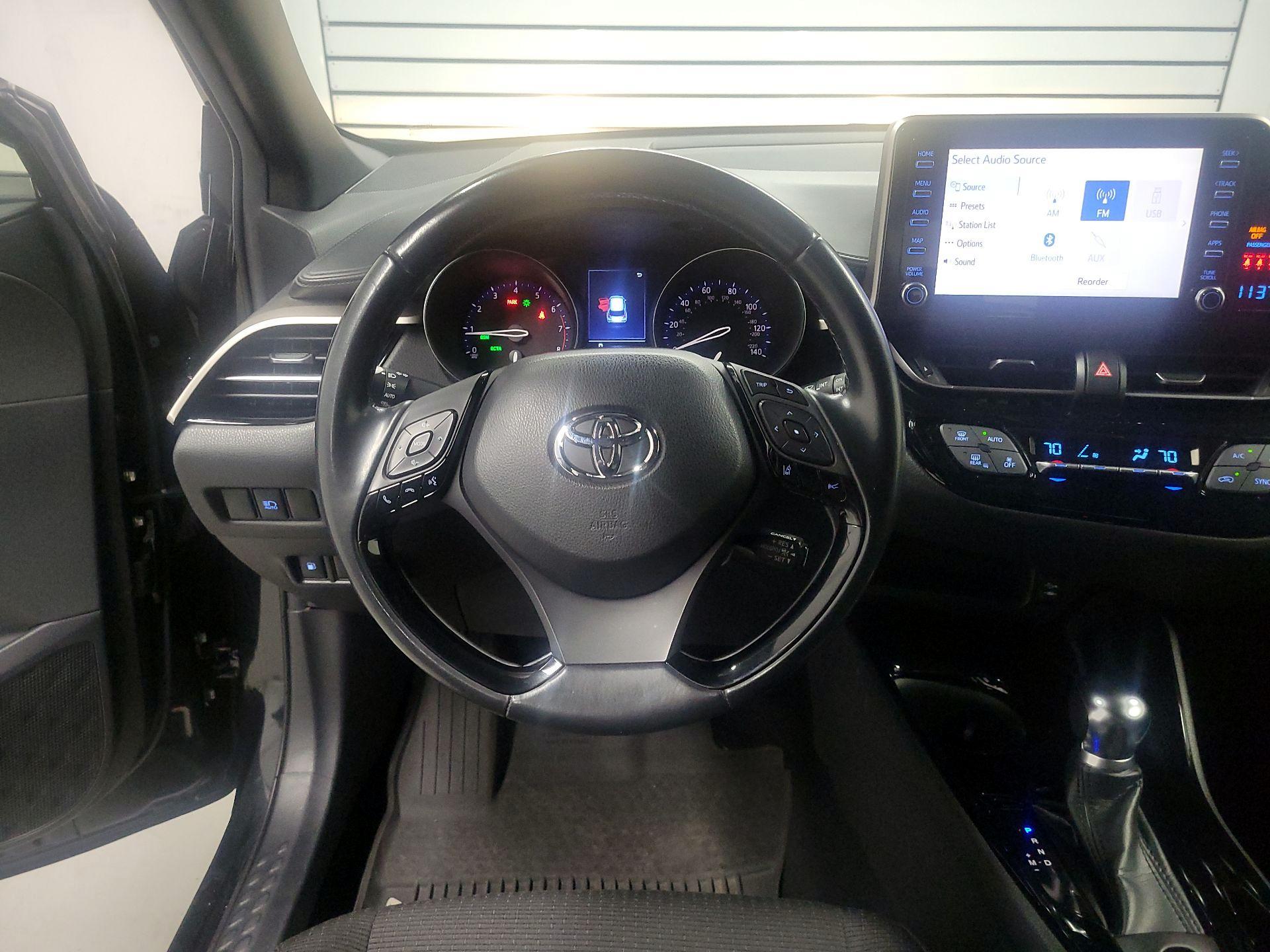 Thumbnail: 2019 Toyota C-HR - 10
