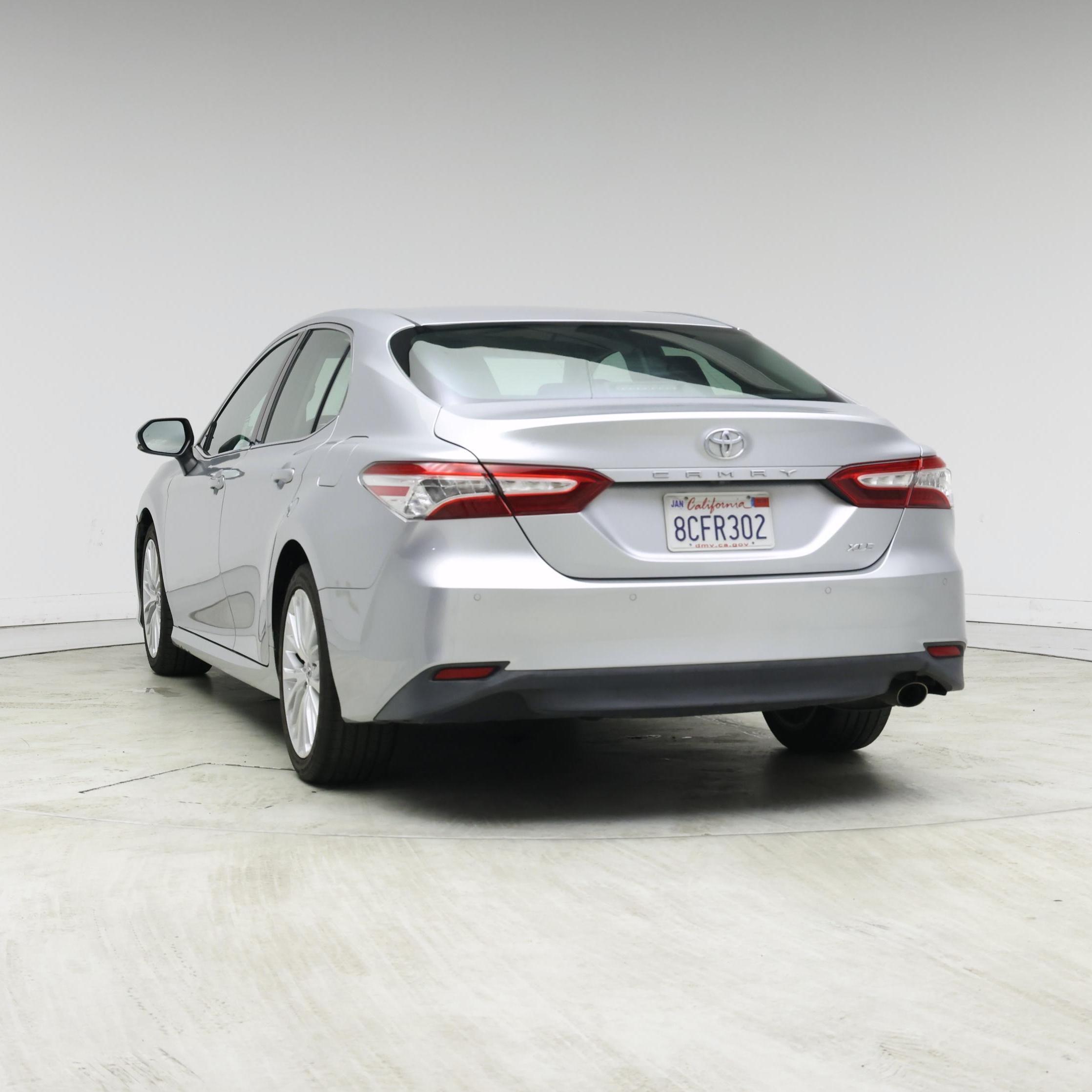 Thumbnail: 2018 Toyota Camry - 6