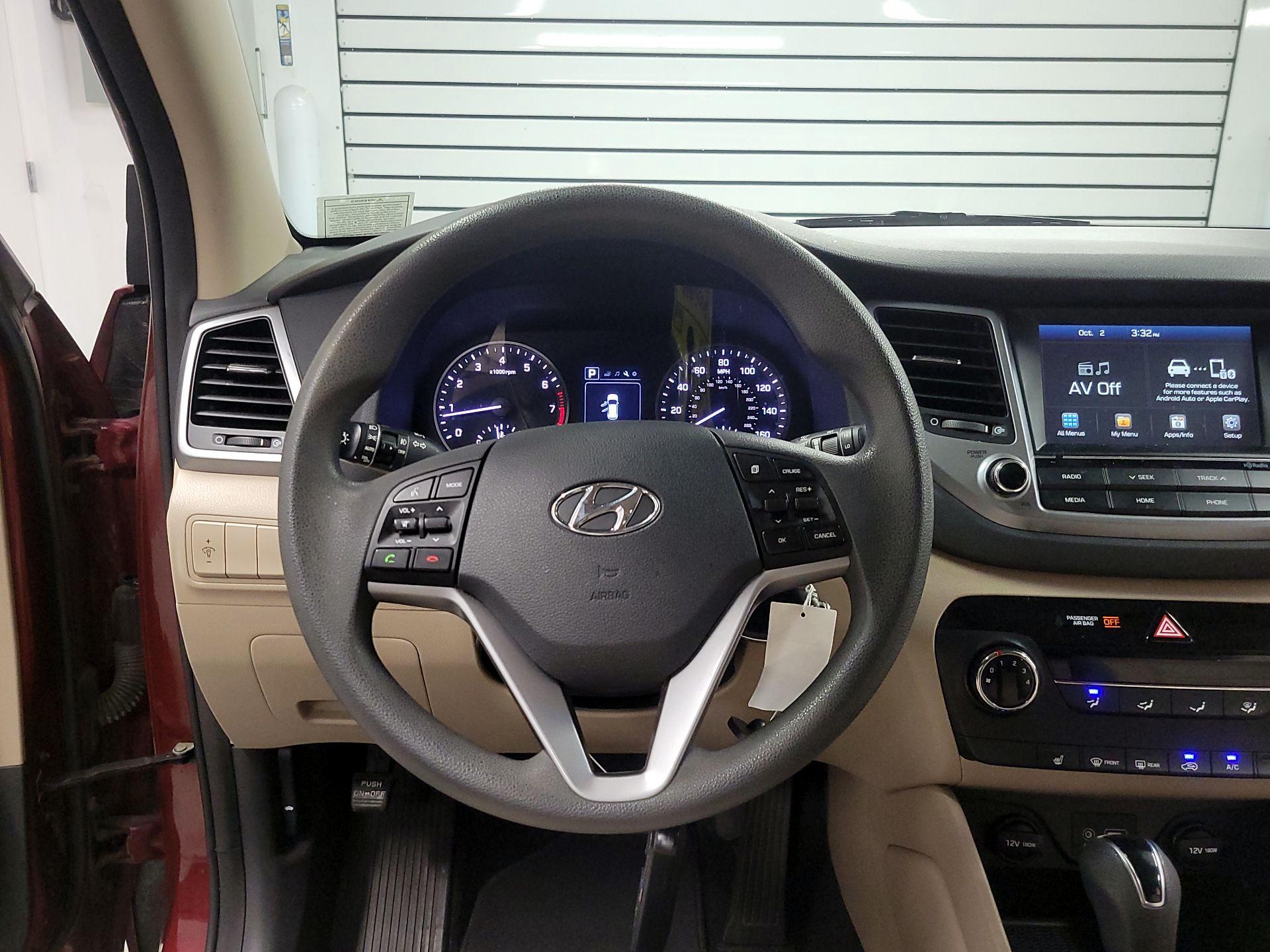 Thumbnail: 2018 Hyundai Tucson - 10