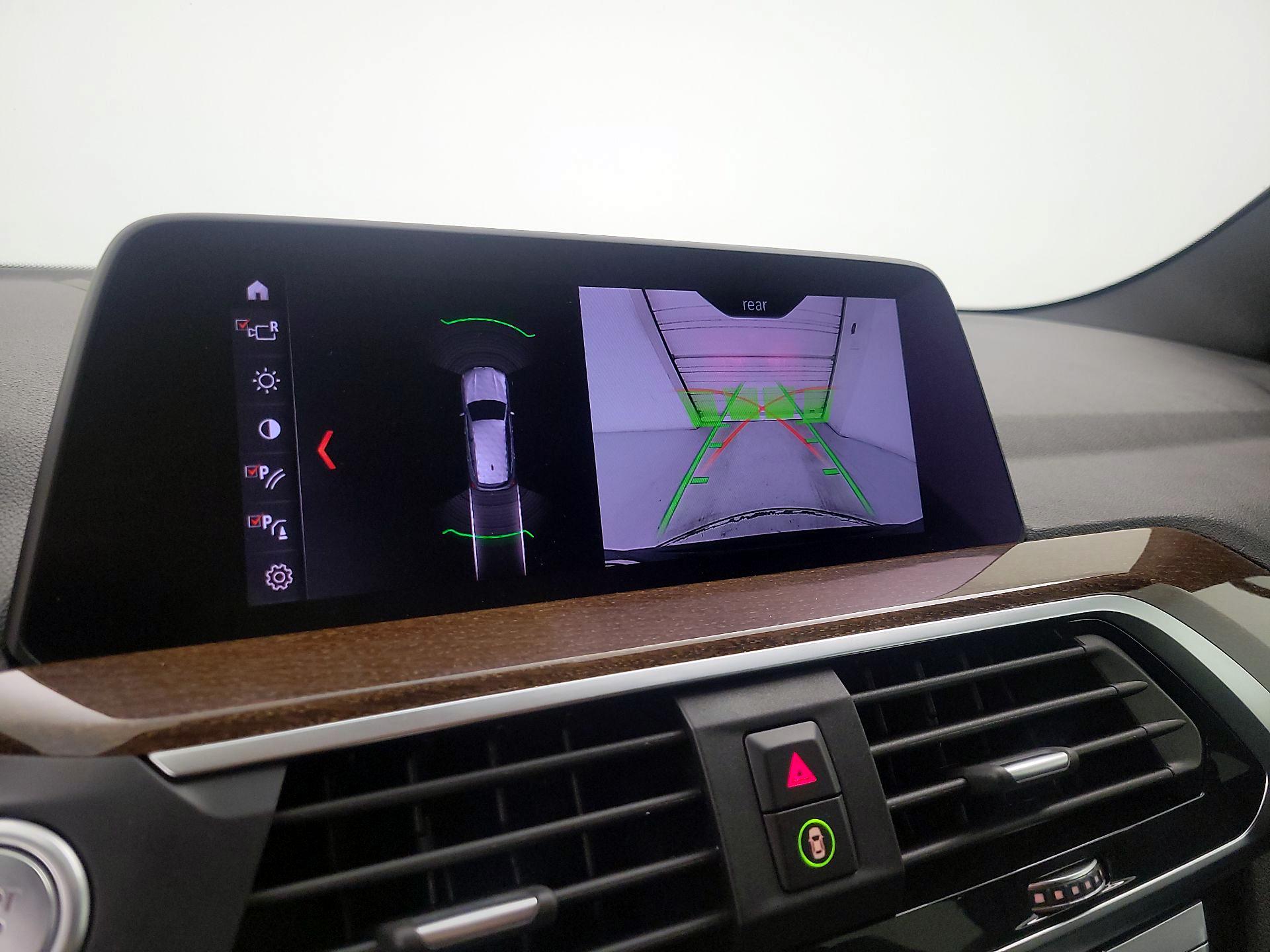 Thumbnail: 2021 BMW X3 - 14