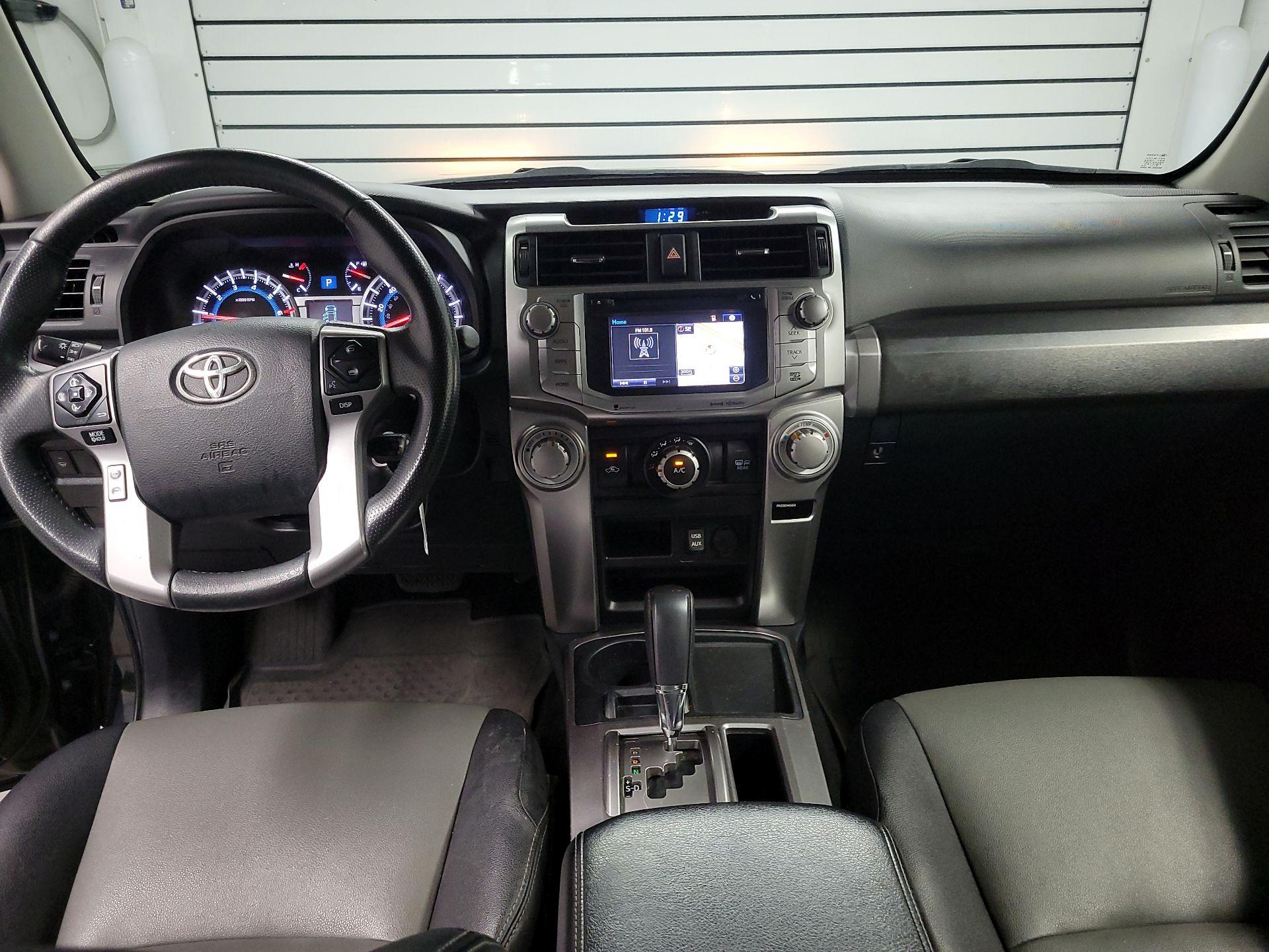 Thumbnail: 2017 Toyota 4Runner - 9