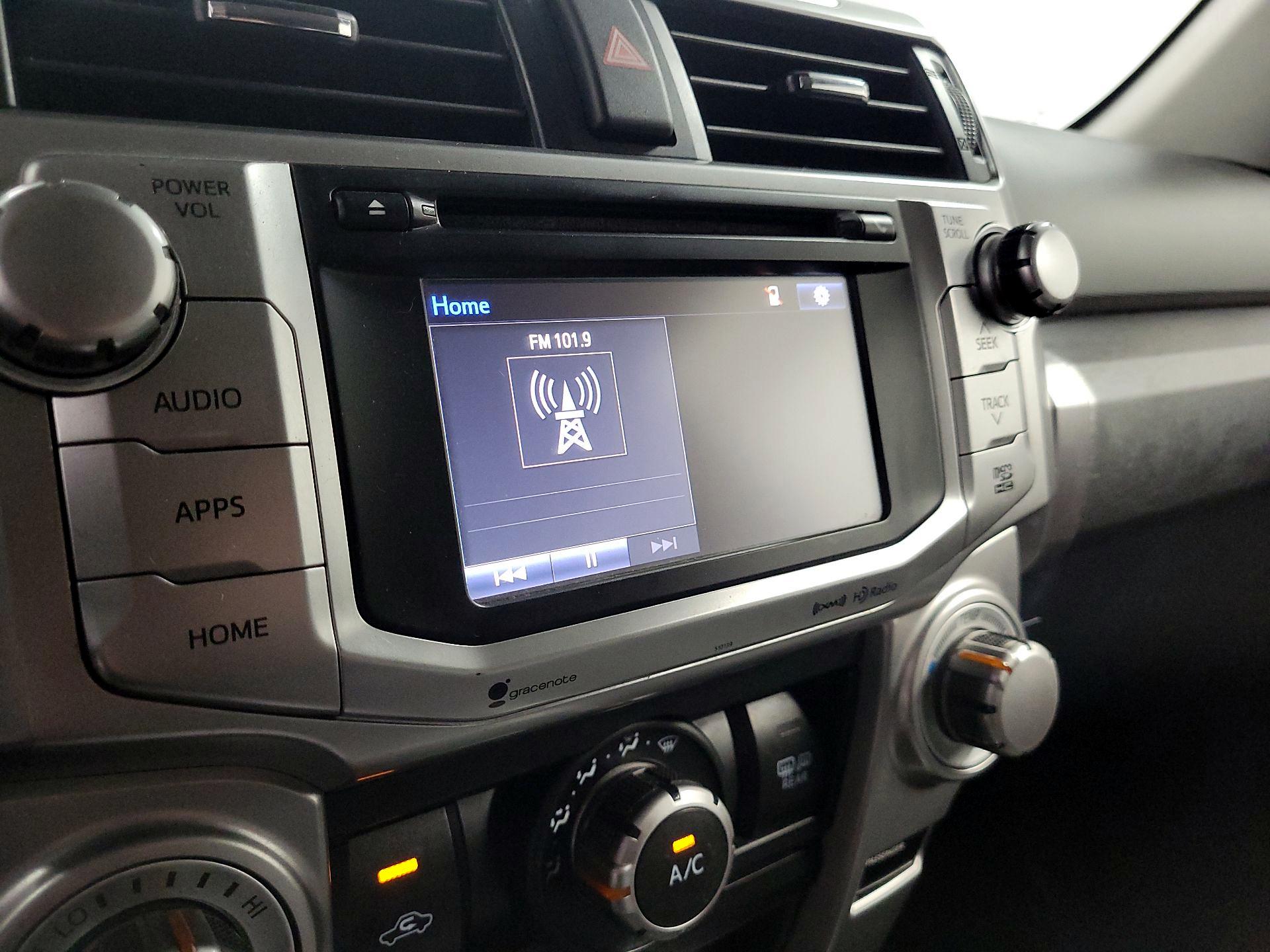 Thumbnail: 2017 Toyota 4Runner - 15