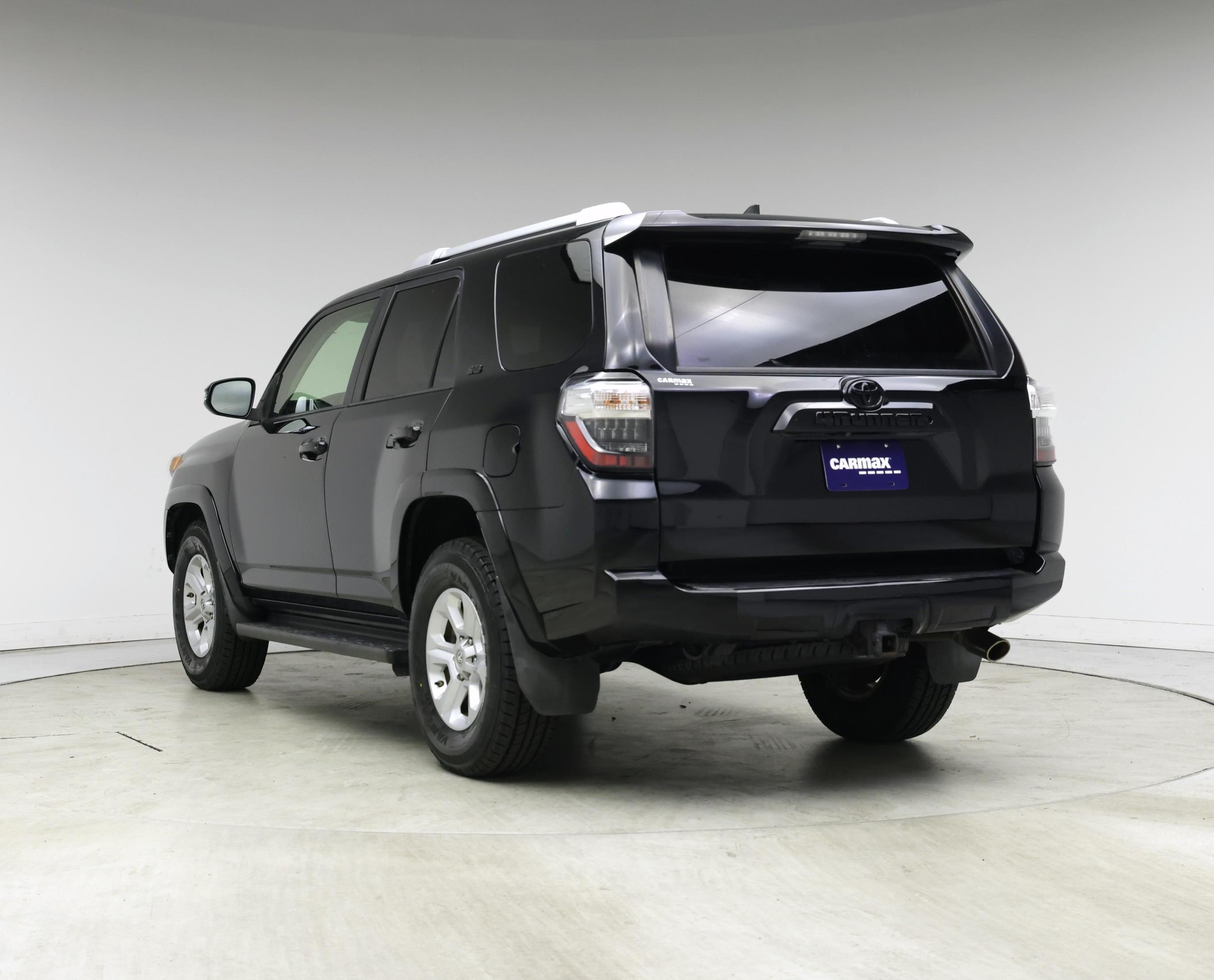 Thumbnail: 2017 Toyota 4Runner - 2