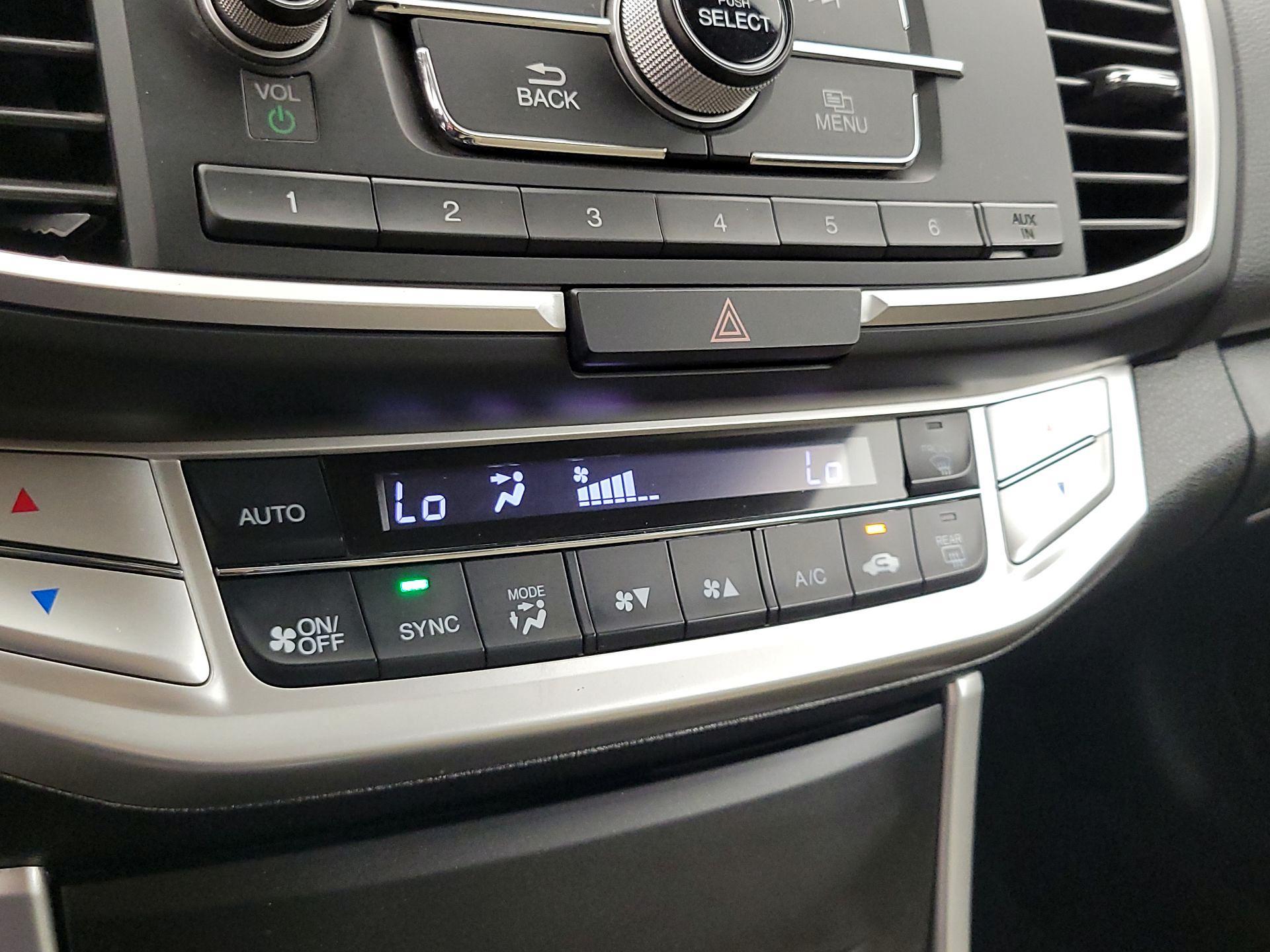 Thumbnail: 2014 Honda Accord - 16