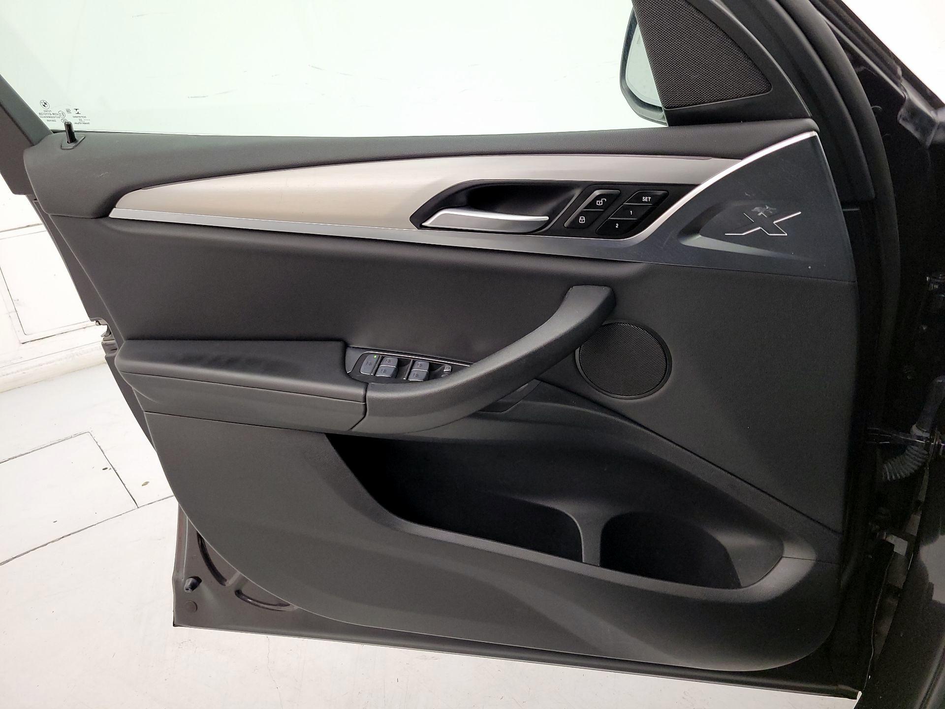 Thumbnail: 2022 BMW X3 - 12