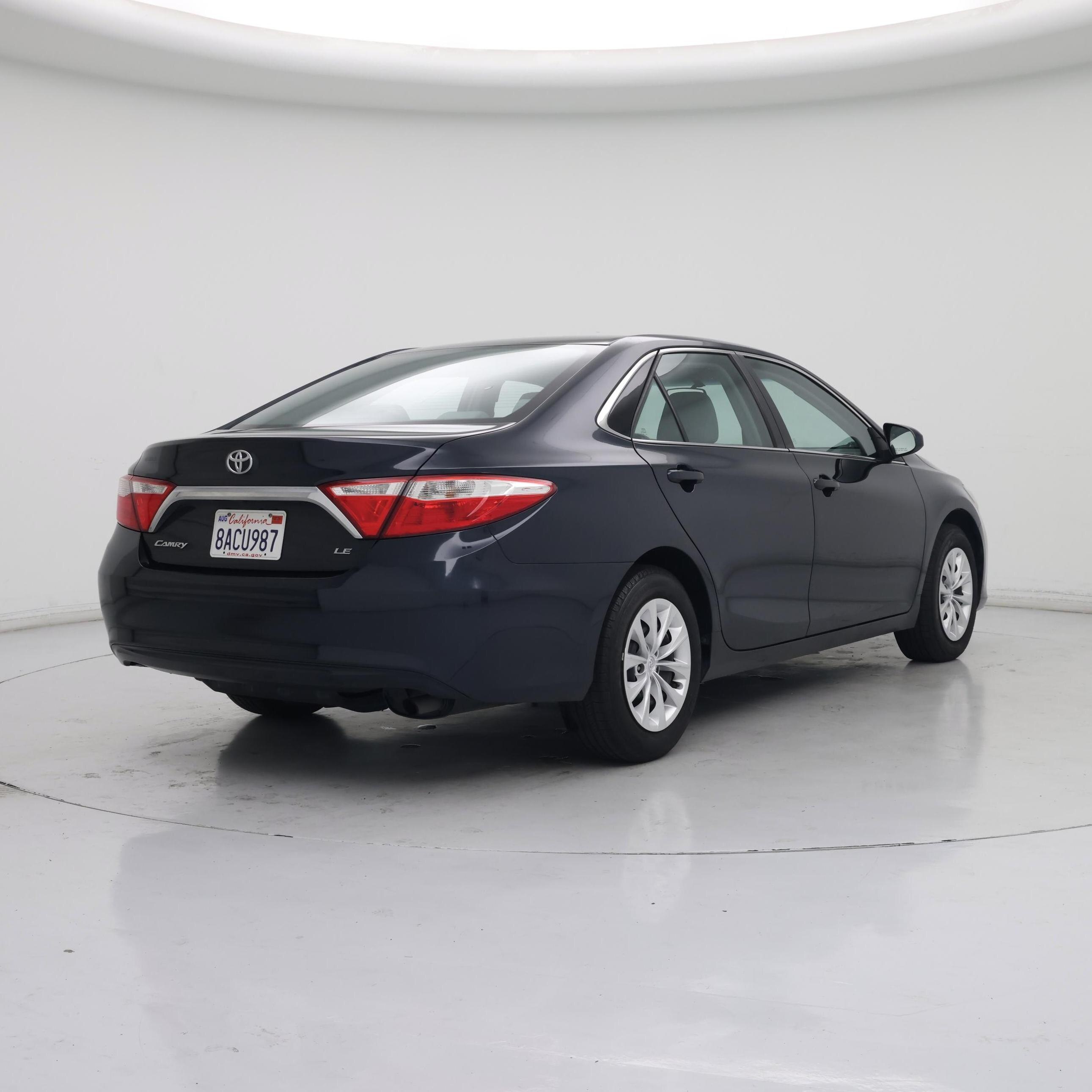 Thumbnail: 2017 Toyota Camry - 8