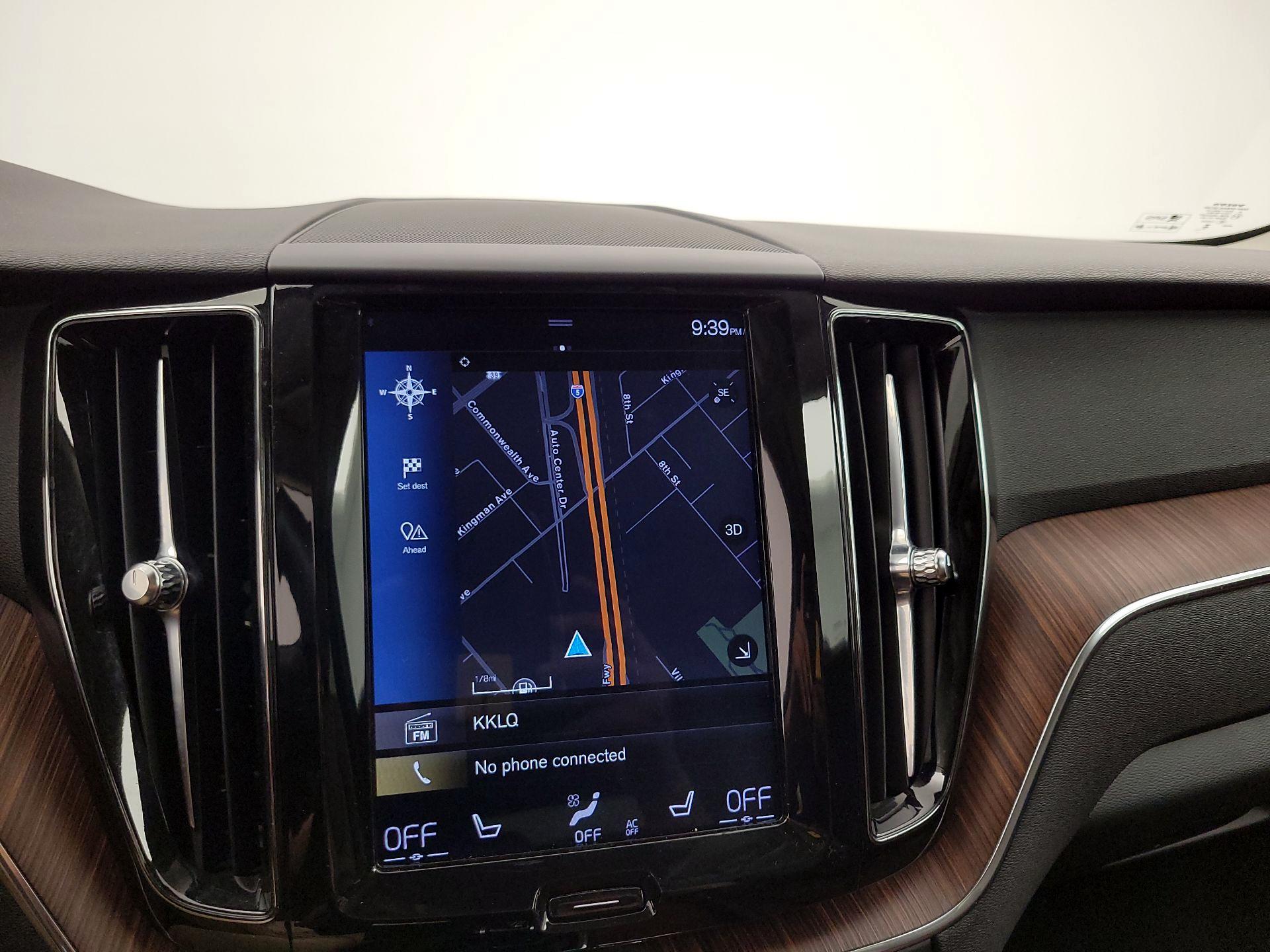 Thumbnail: 2019 Volvo XC60 - 14