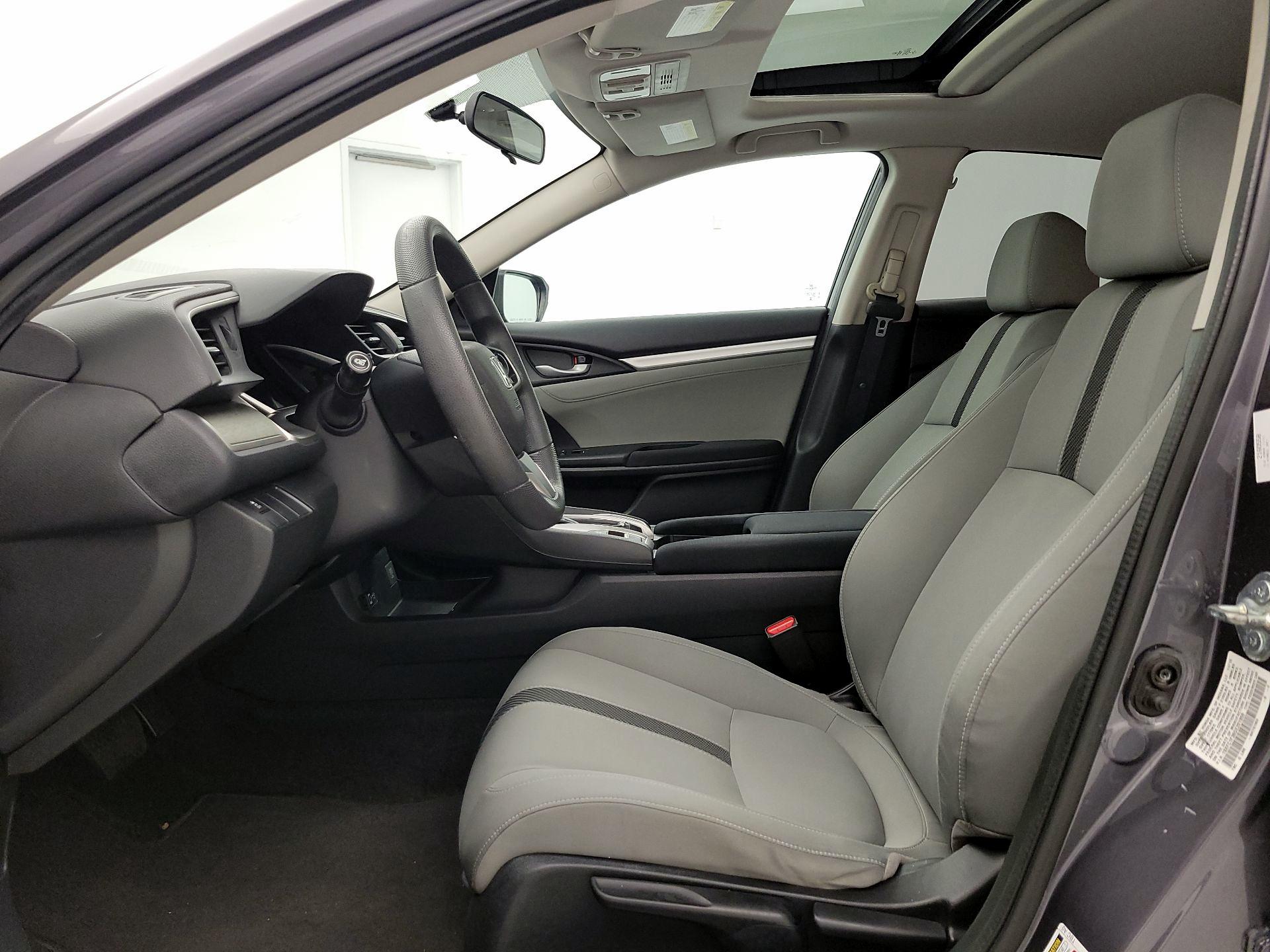 Thumbnail: 2016 Honda Civic - 11