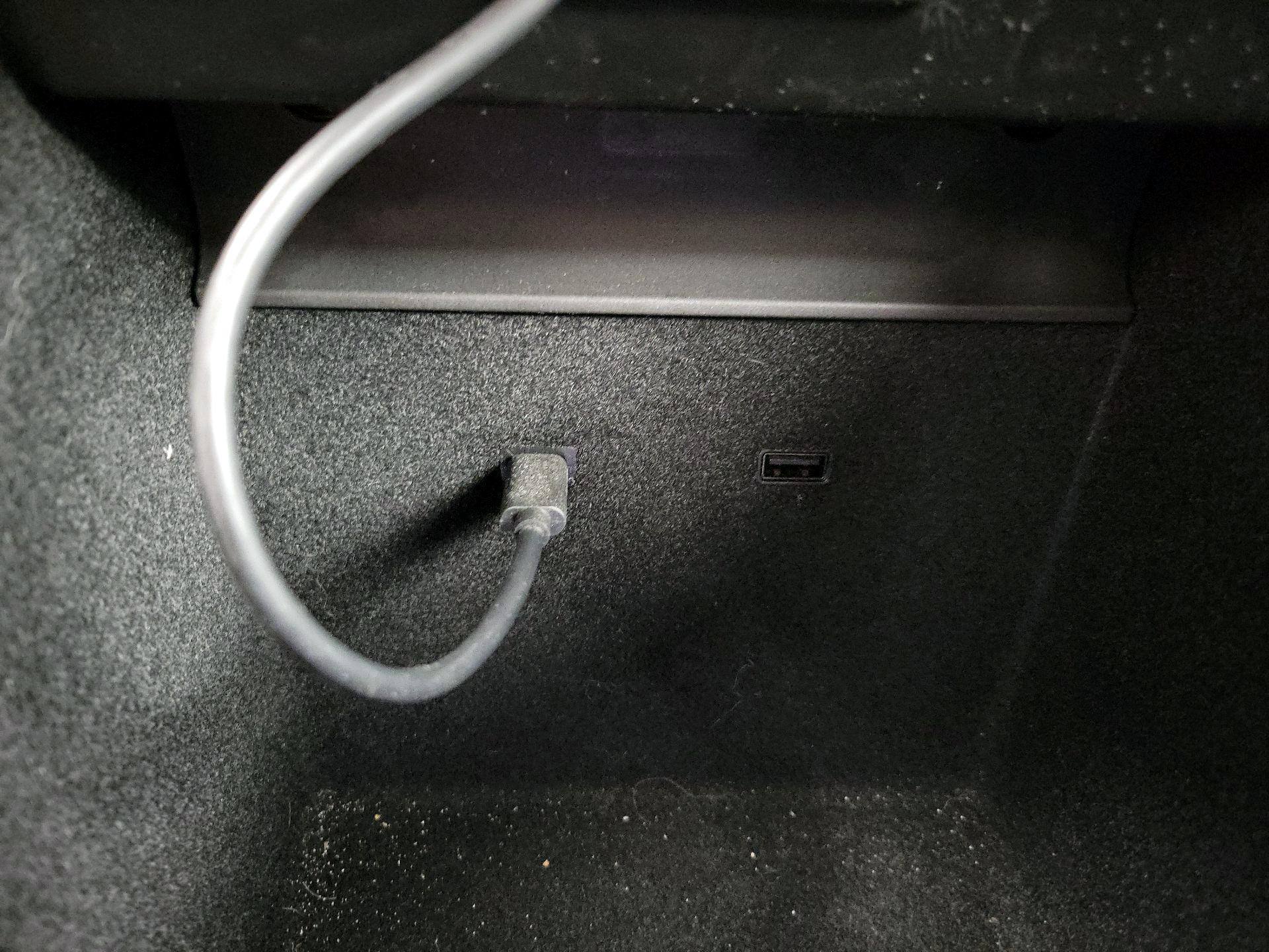 Thumbnail: 2020 Tesla Model 3 - 18