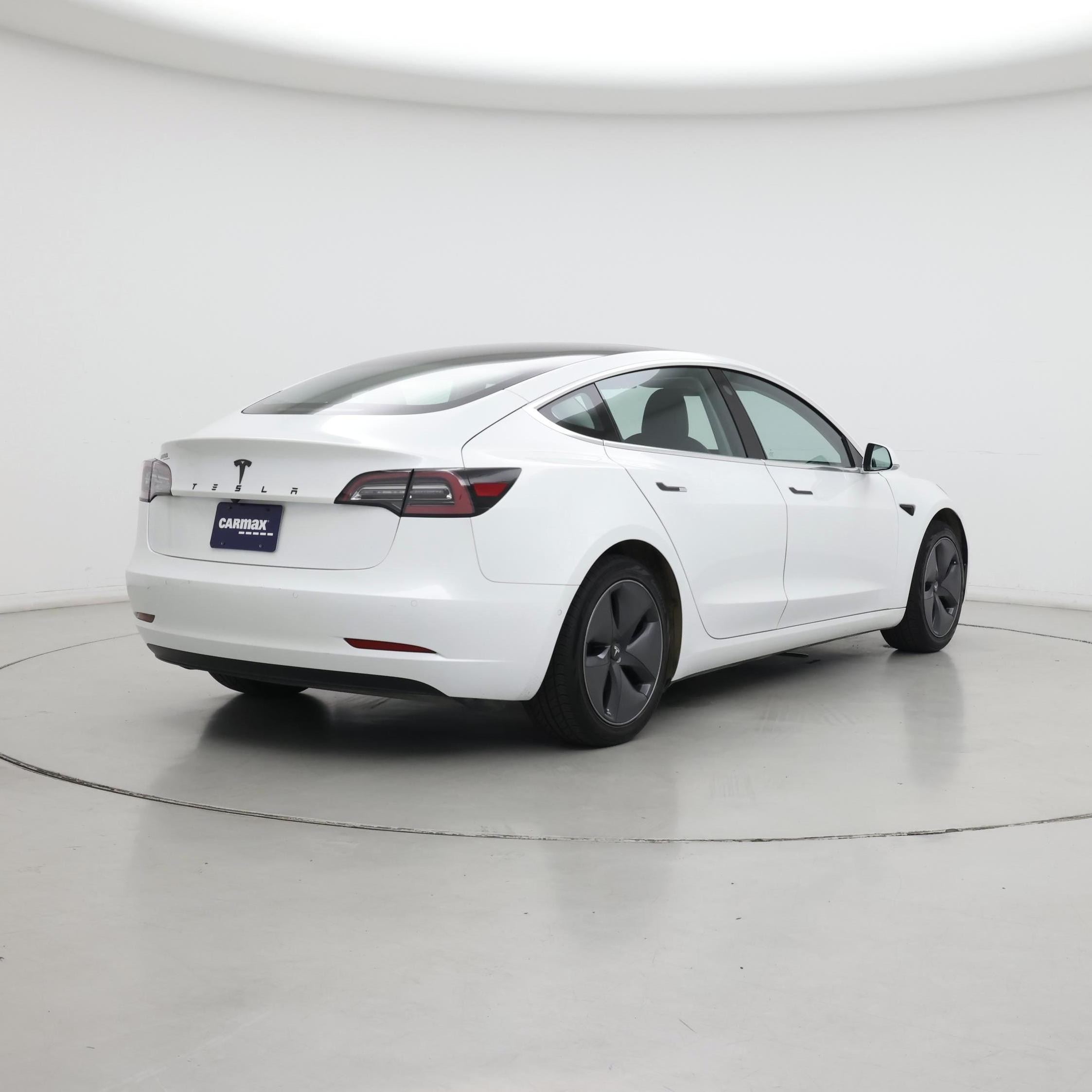 Thumbnail: 2020 Tesla Model 3 - 8