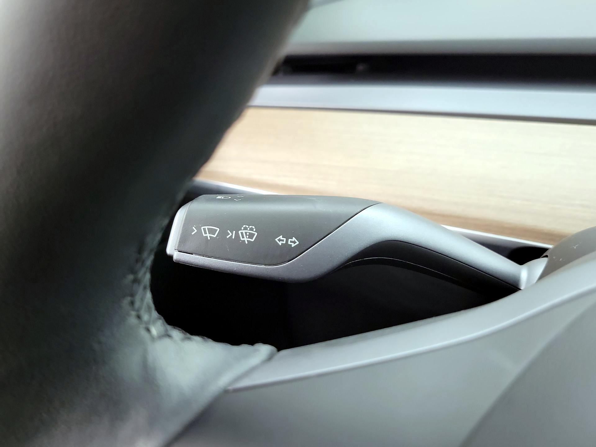 Thumbnail: 2022 Tesla Model Y - 13