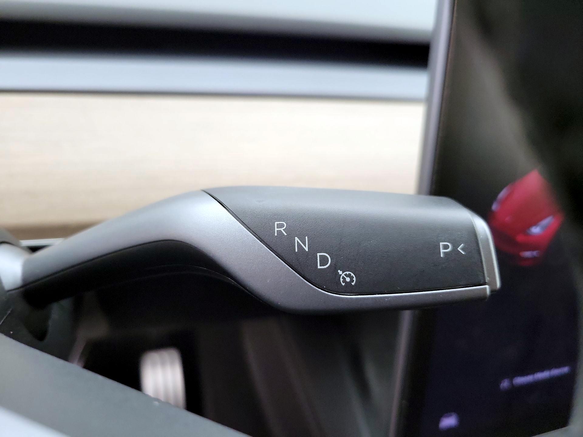 Thumbnail: 2022 Tesla Model Y - 17