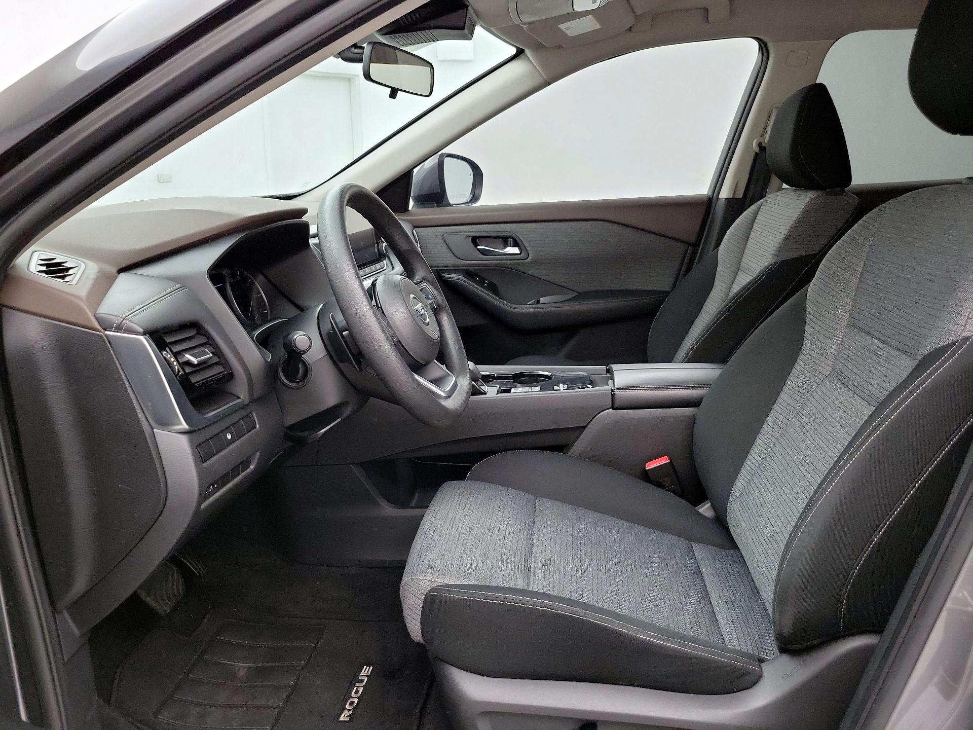 Thumbnail: 2021 Nissan Rogue - 11