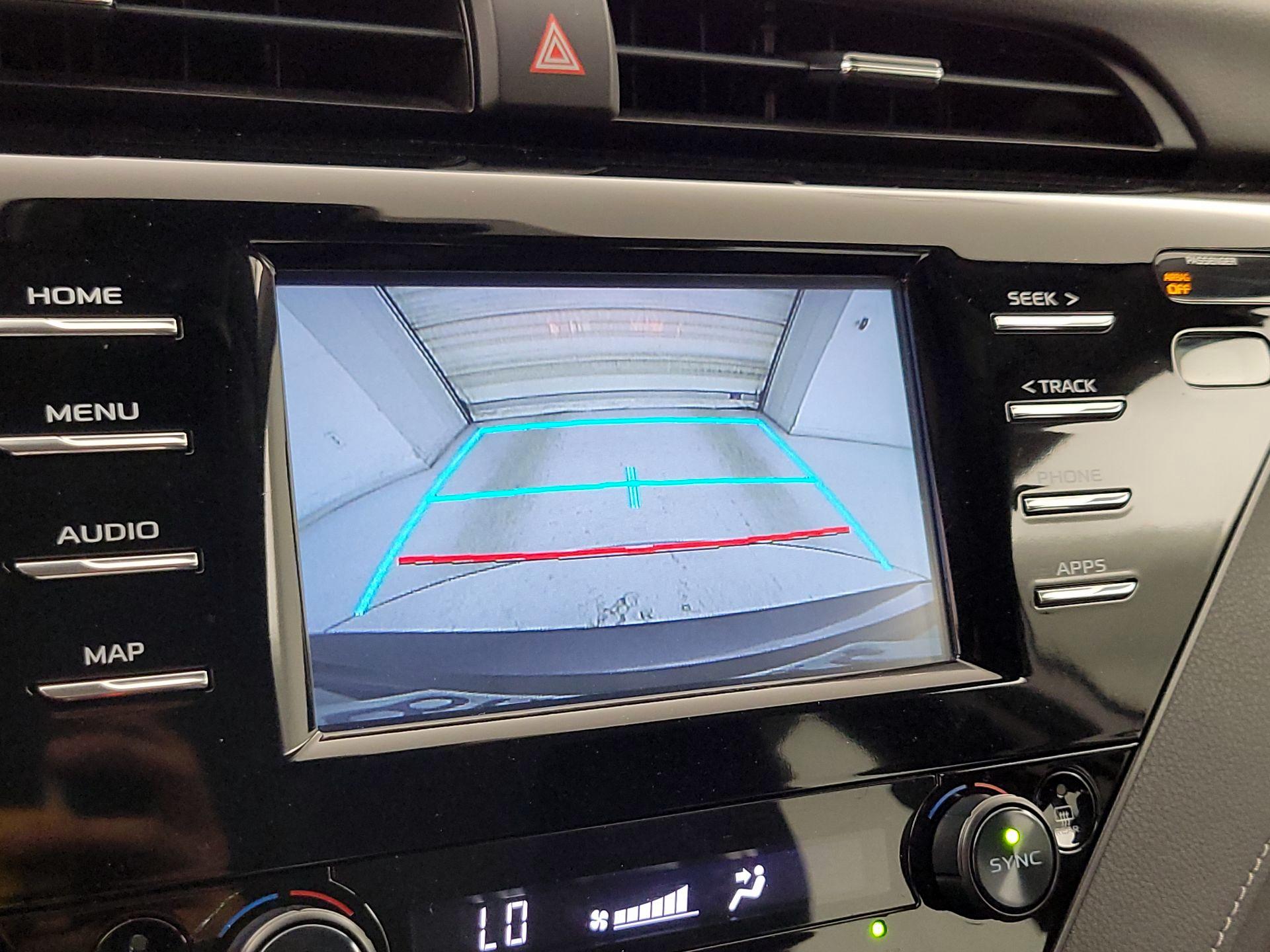 Thumbnail: 2019 Toyota Camry - 14