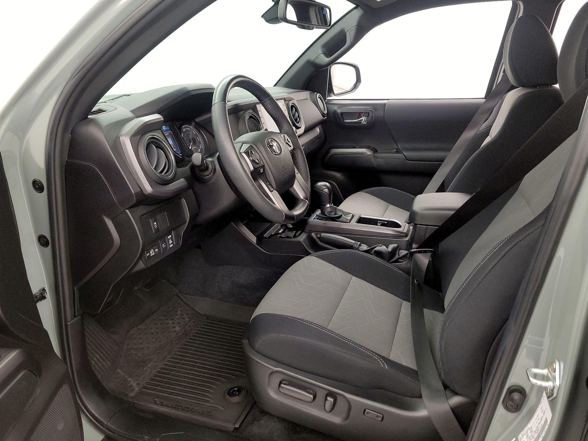 Thumbnail: 2023 Toyota Tacoma - 11
