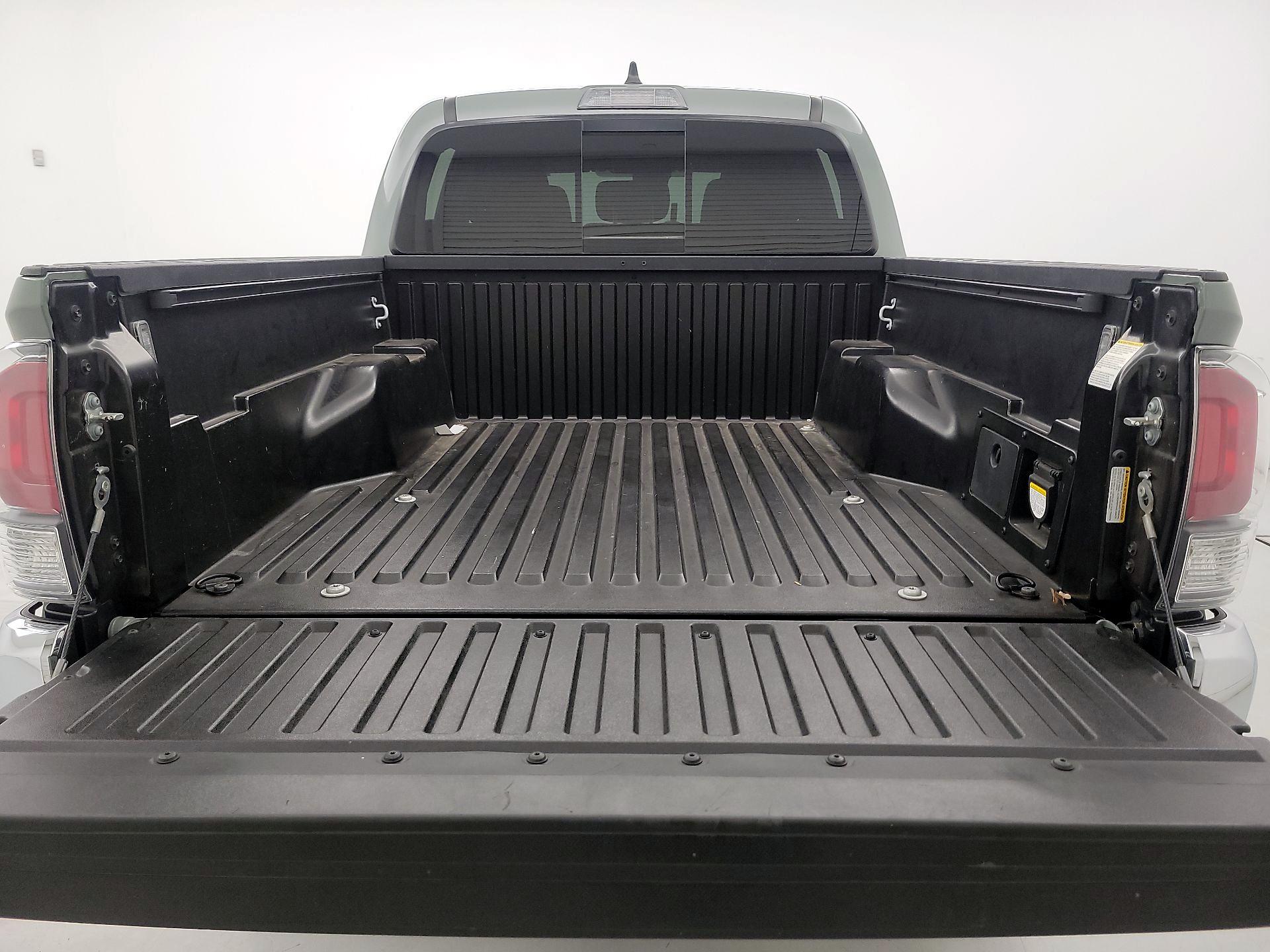 Thumbnail: 2023 Toyota Tacoma - 20