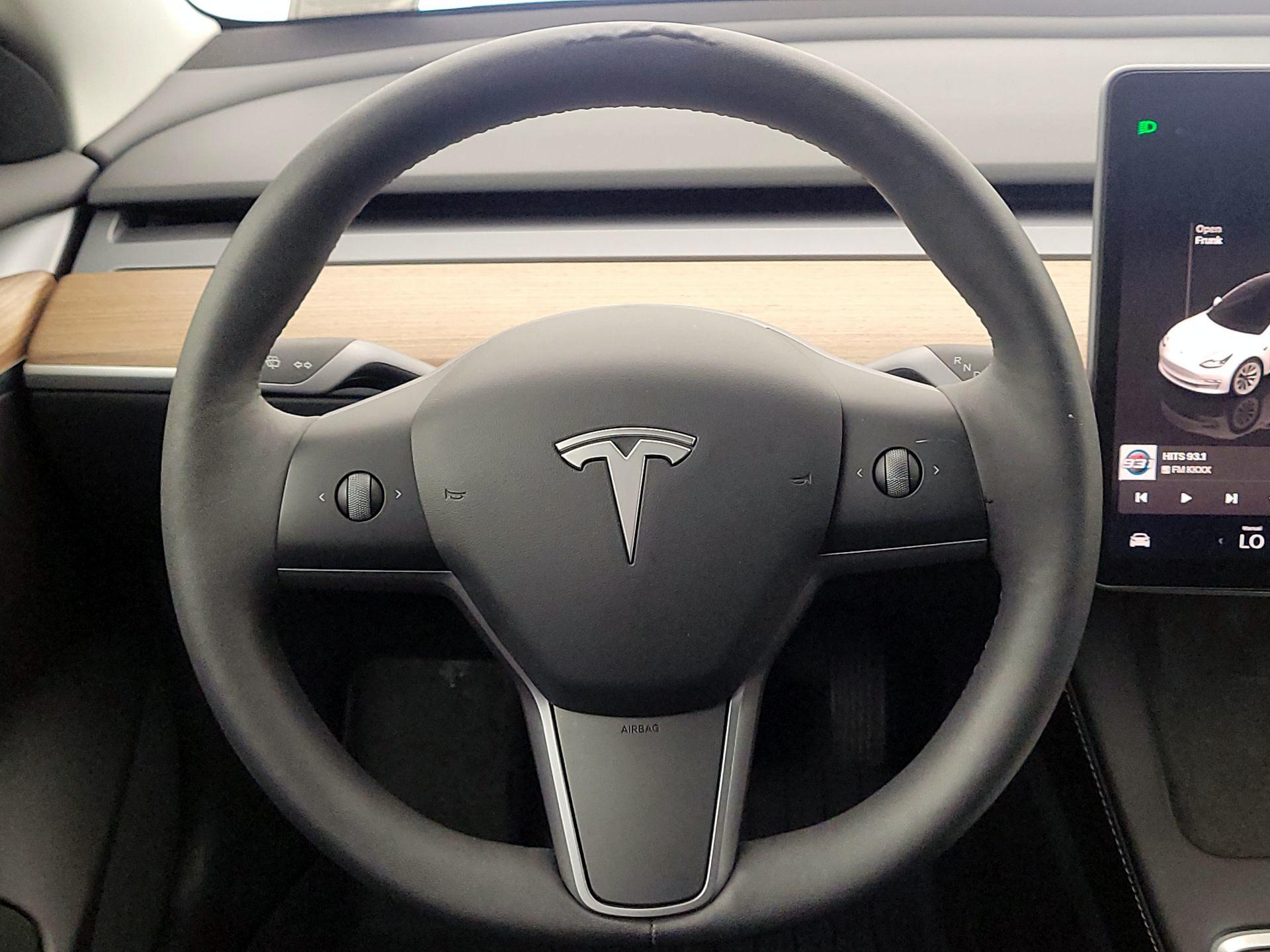 Thumbnail: 2022 Tesla Model 3 - 10