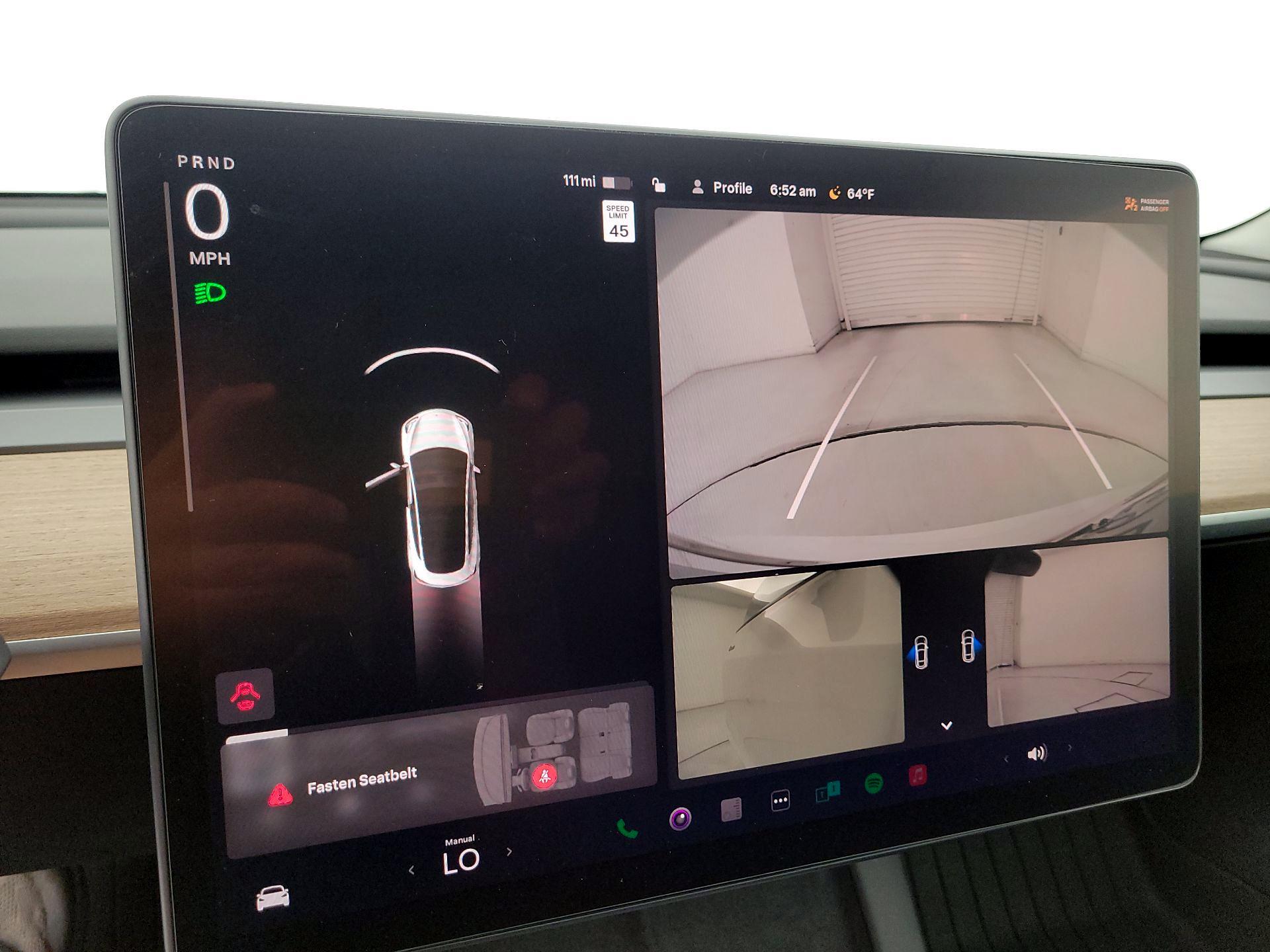 Thumbnail: 2022 Tesla Model 3 - 14