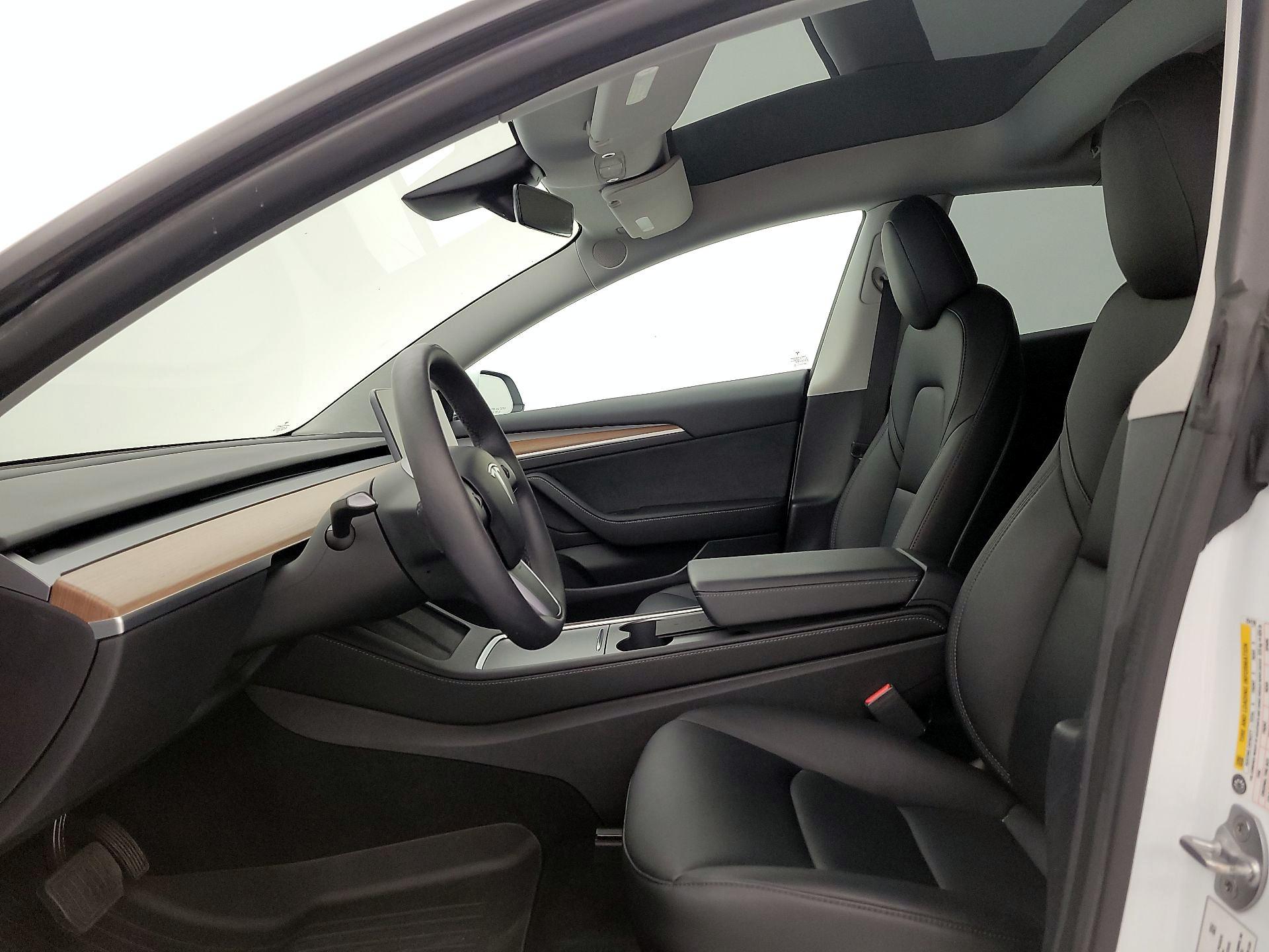 Thumbnail: 2022 Tesla Model 3 - 18
