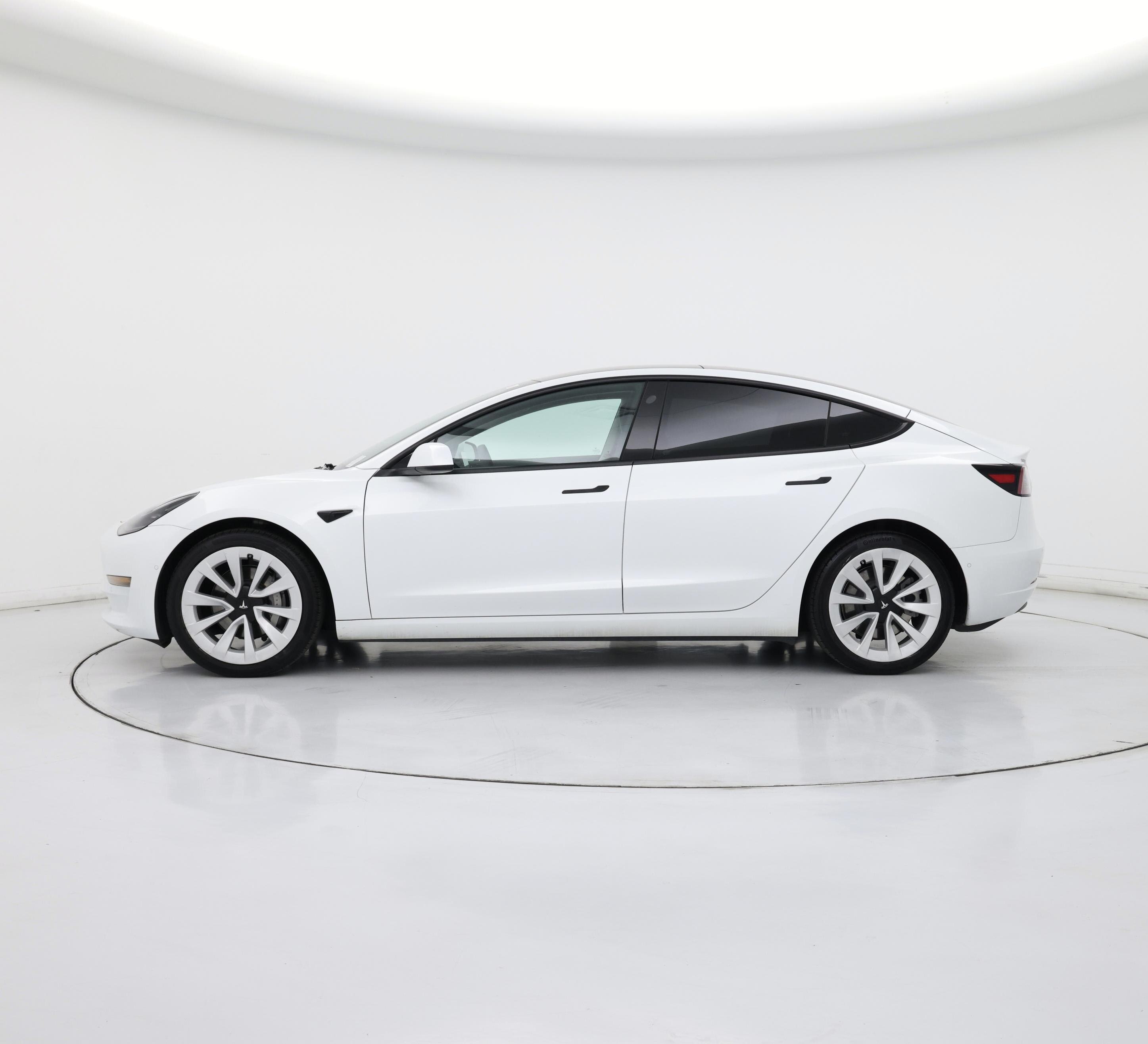 Thumbnail: 2022 Tesla Model 3 - 3