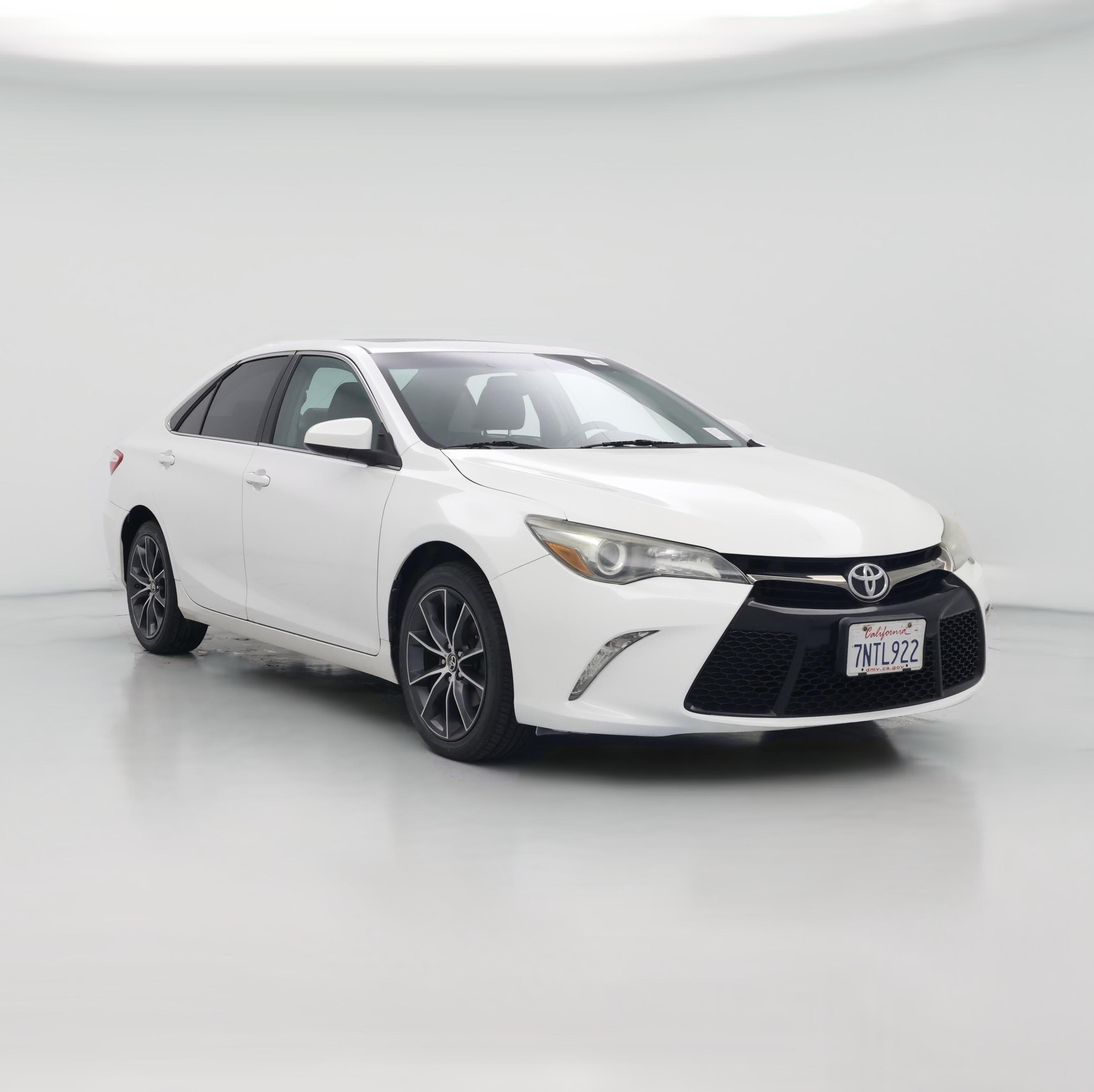 Thumbnail: 2016 Toyota Camry - 1