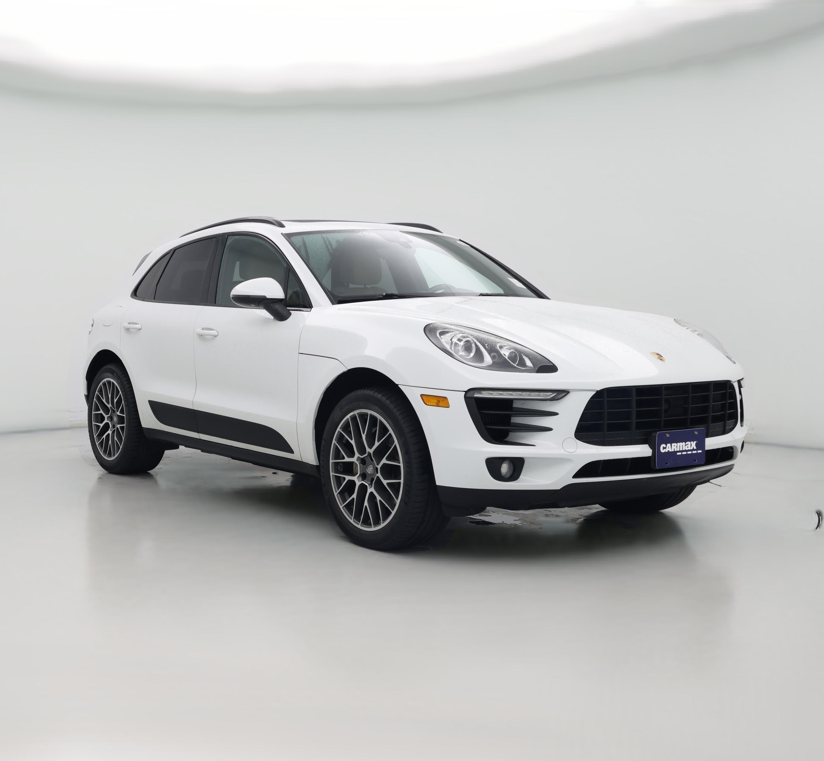 Thumbnail: 2018 Porsche Macan - 1