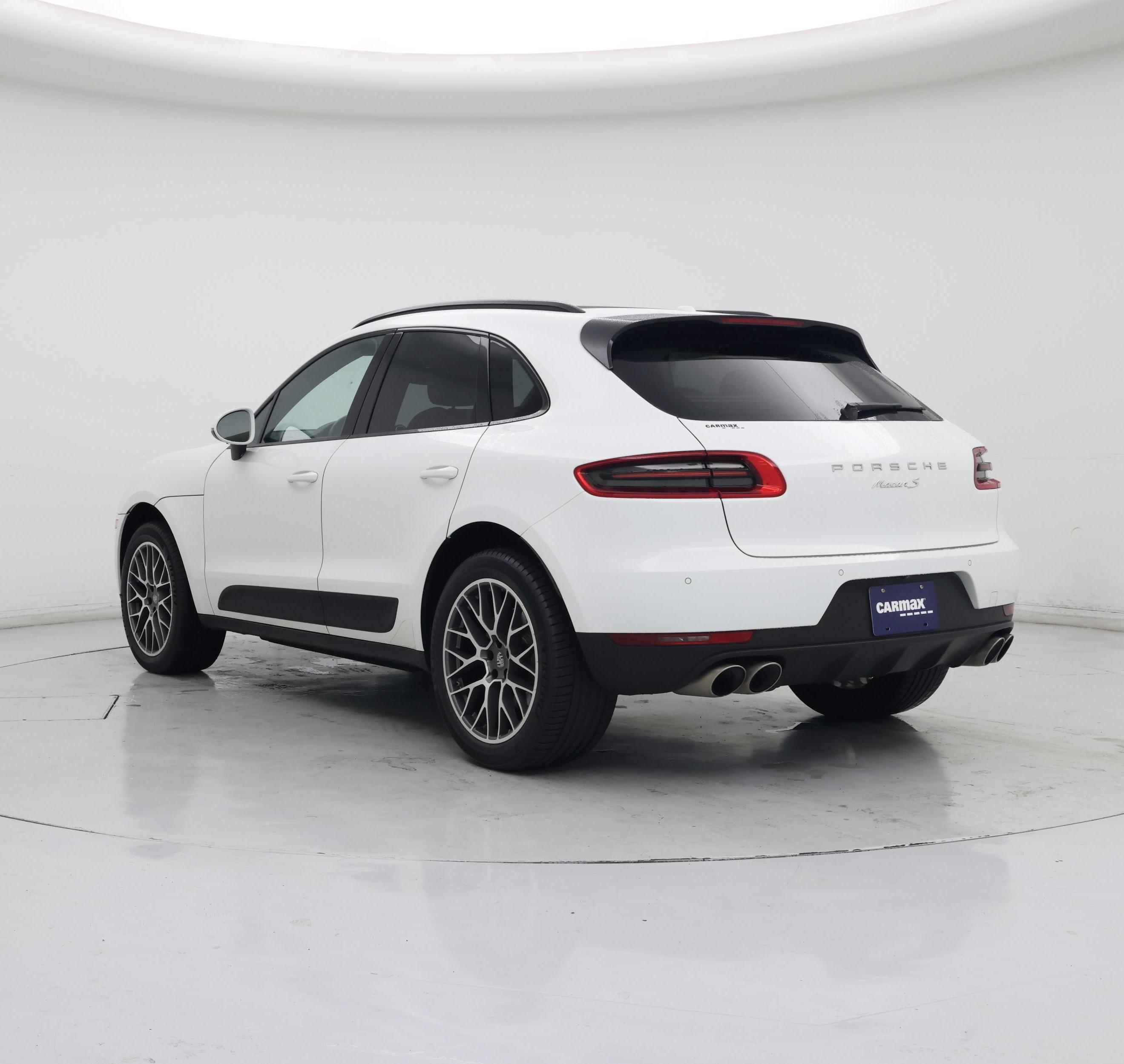 Thumbnail: 2018 Porsche Macan - 2