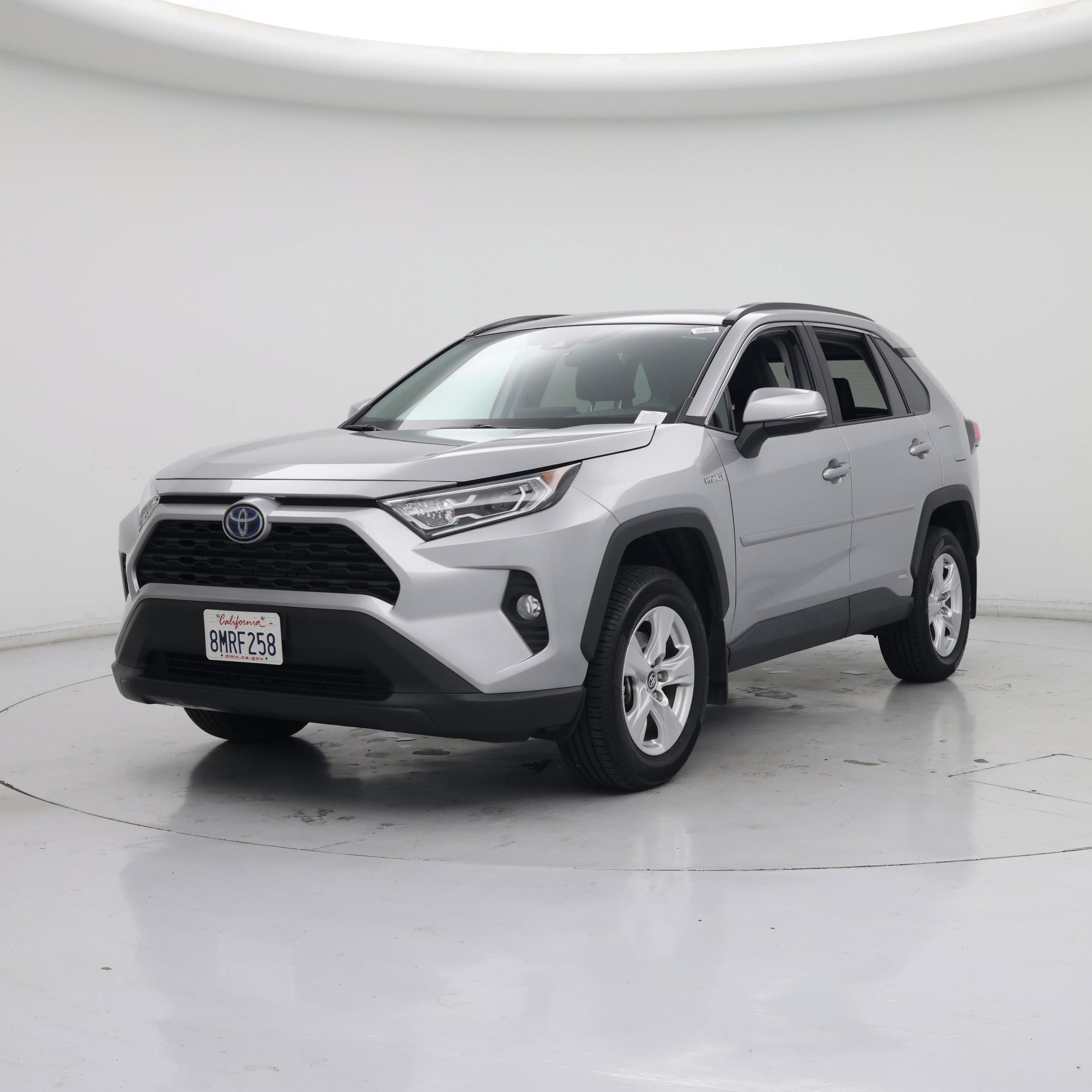 Thumbnail: 2019 Toyota RAV4 - 4