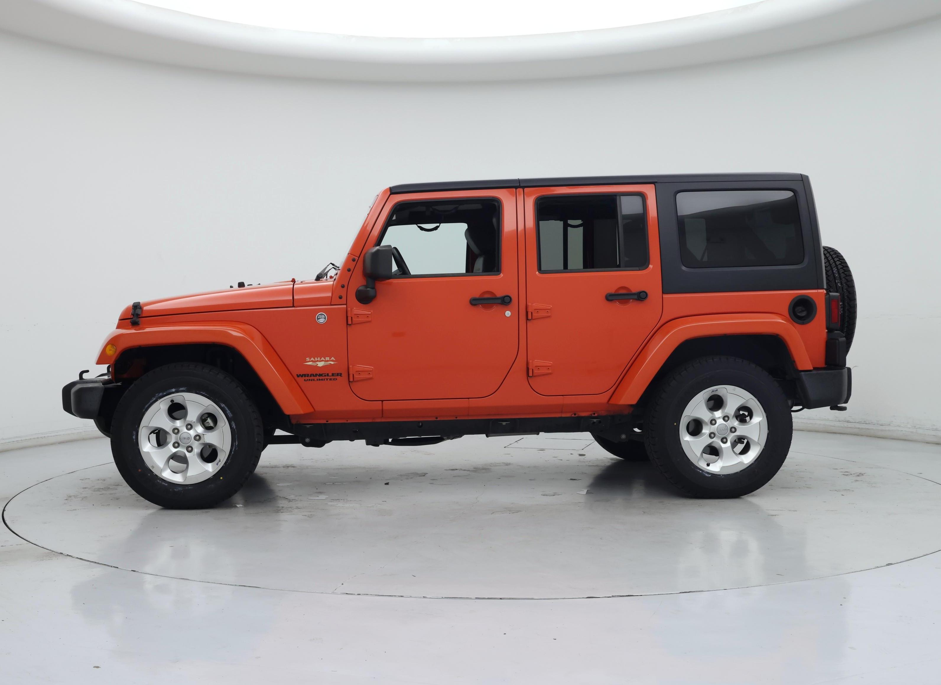 Thumbnail: 2015 Jeep Wrangler - 3