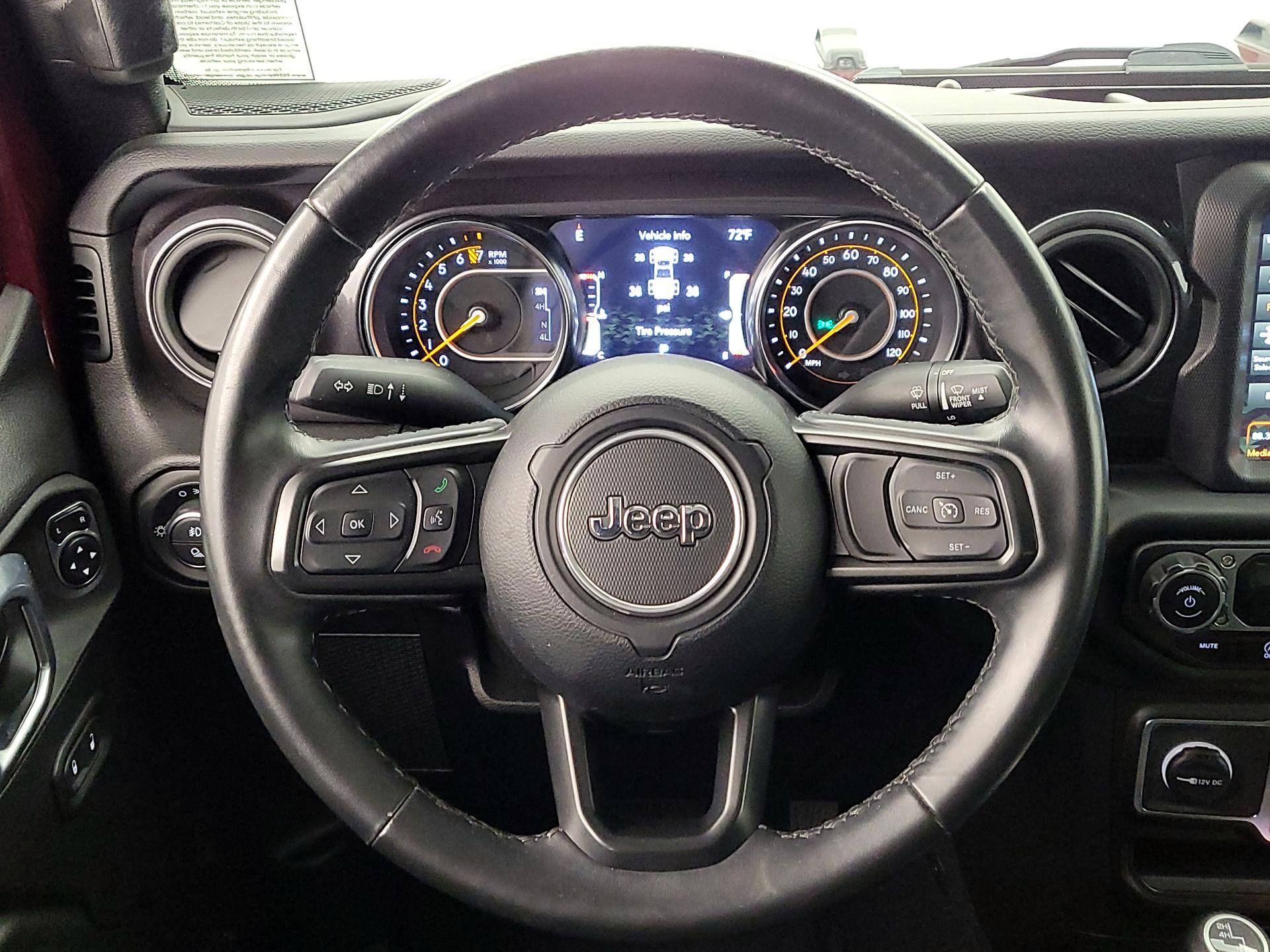 Thumbnail: 2021 Jeep Gladiator - 10