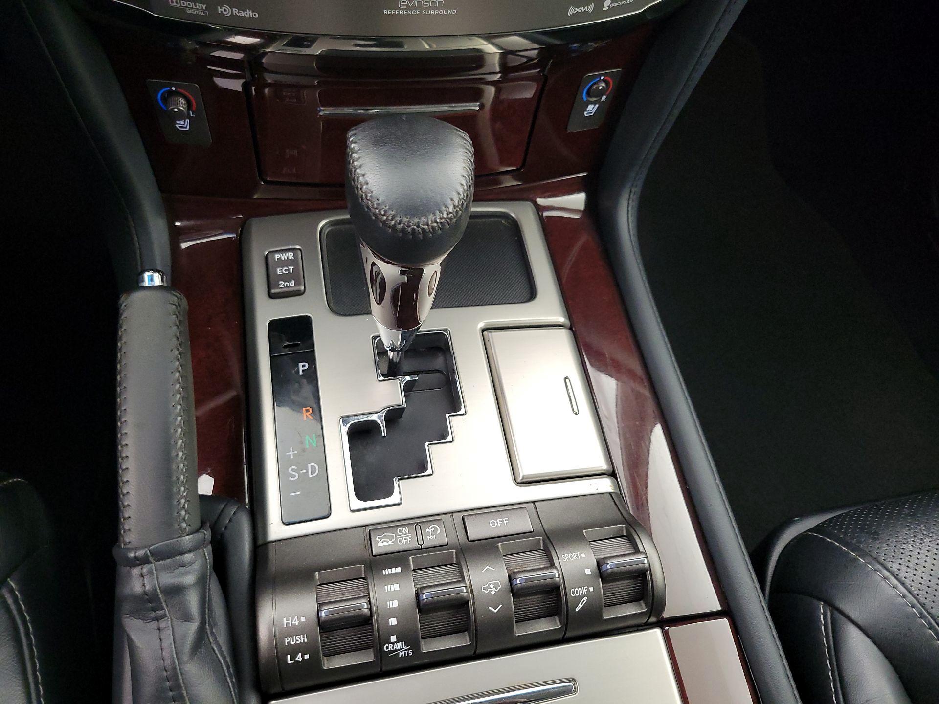 Thumbnail: 2014 Lexus LX - 18