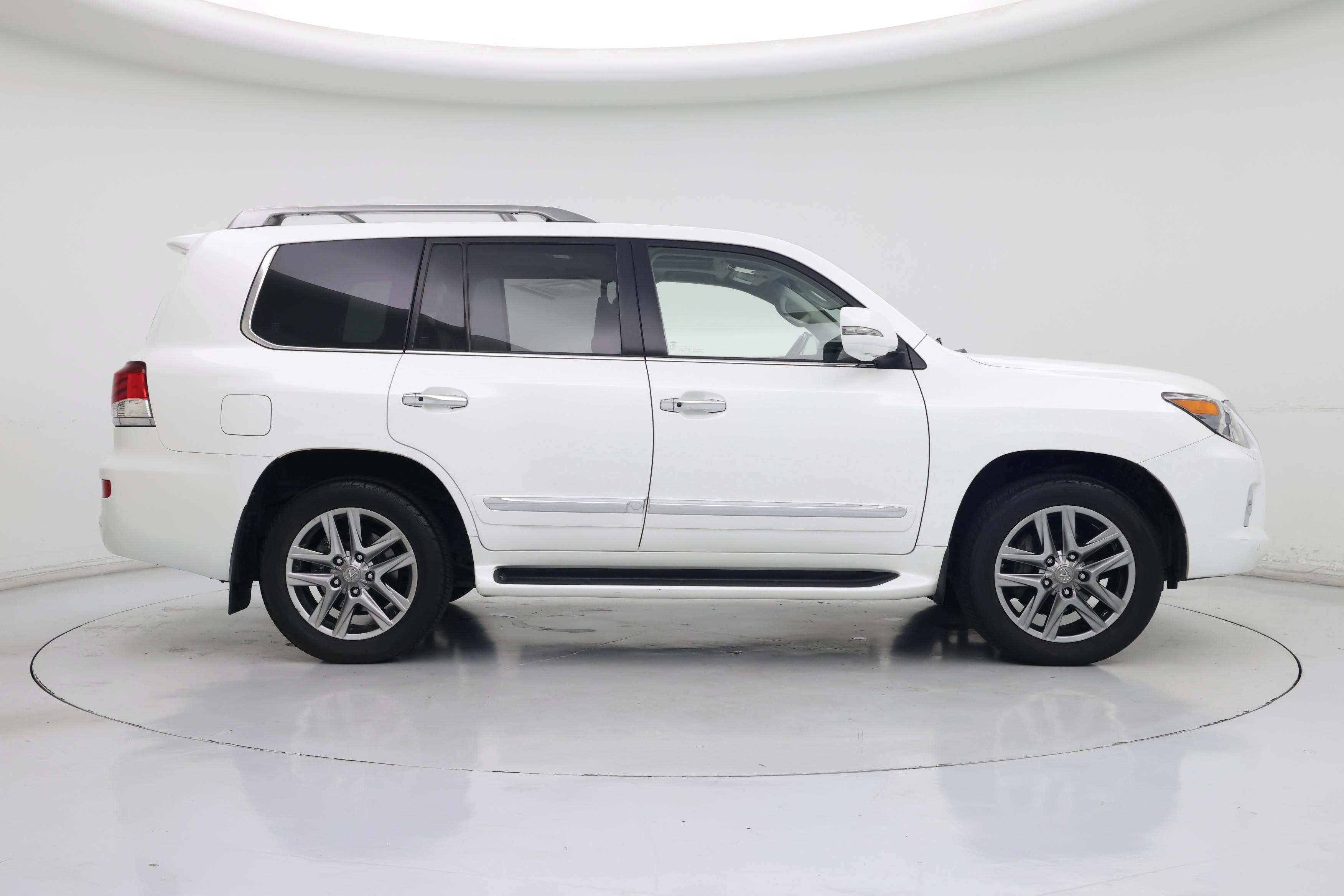 Thumbnail: 2014 Lexus LX - 7