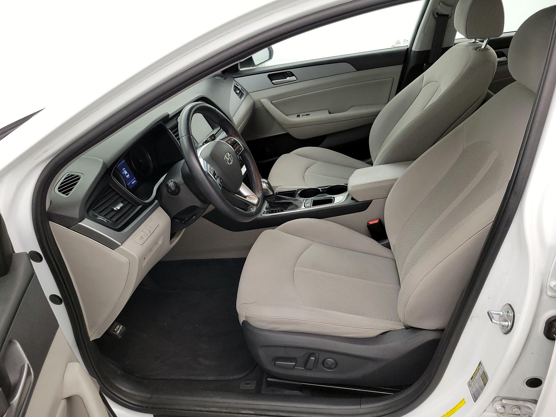 Thumbnail: 2018 Hyundai Sonata - 11