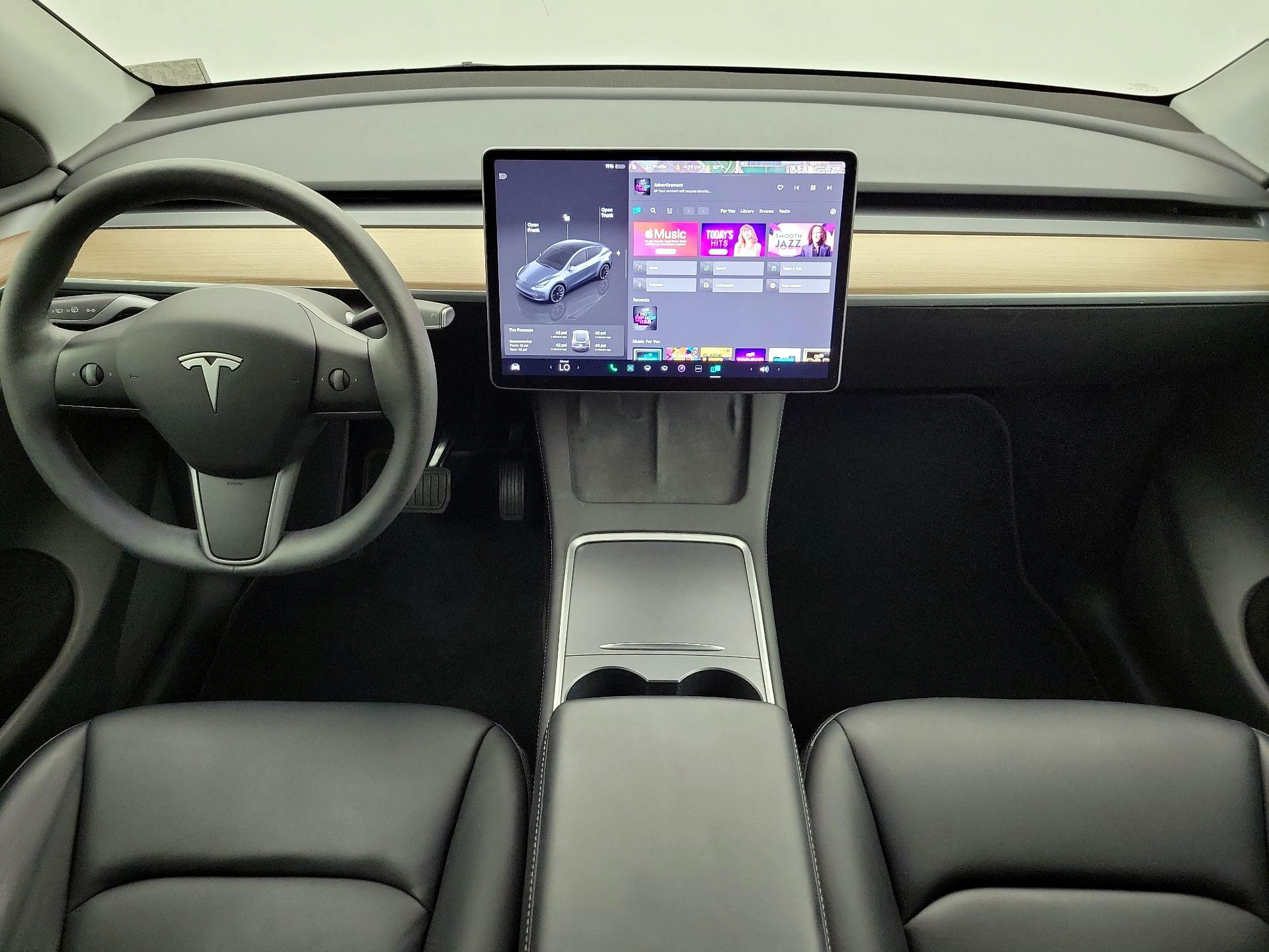 Thumbnail: 2023 Tesla Model Y - 9