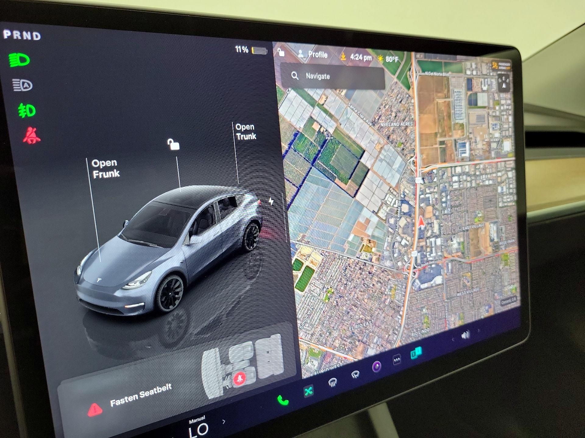 Thumbnail: 2023 Tesla Model Y - 13