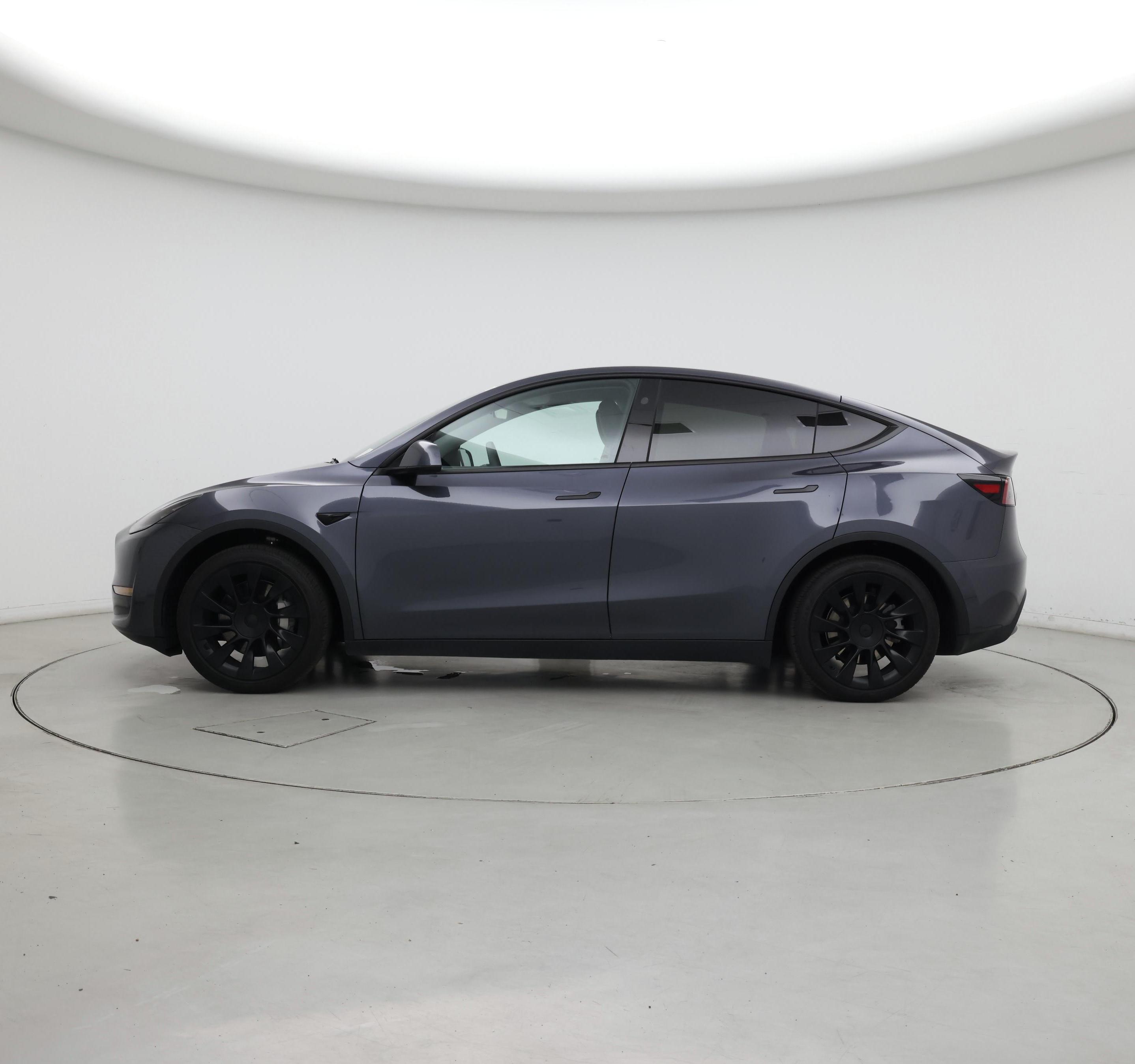 Thumbnail: 2023 Tesla Model Y - 3