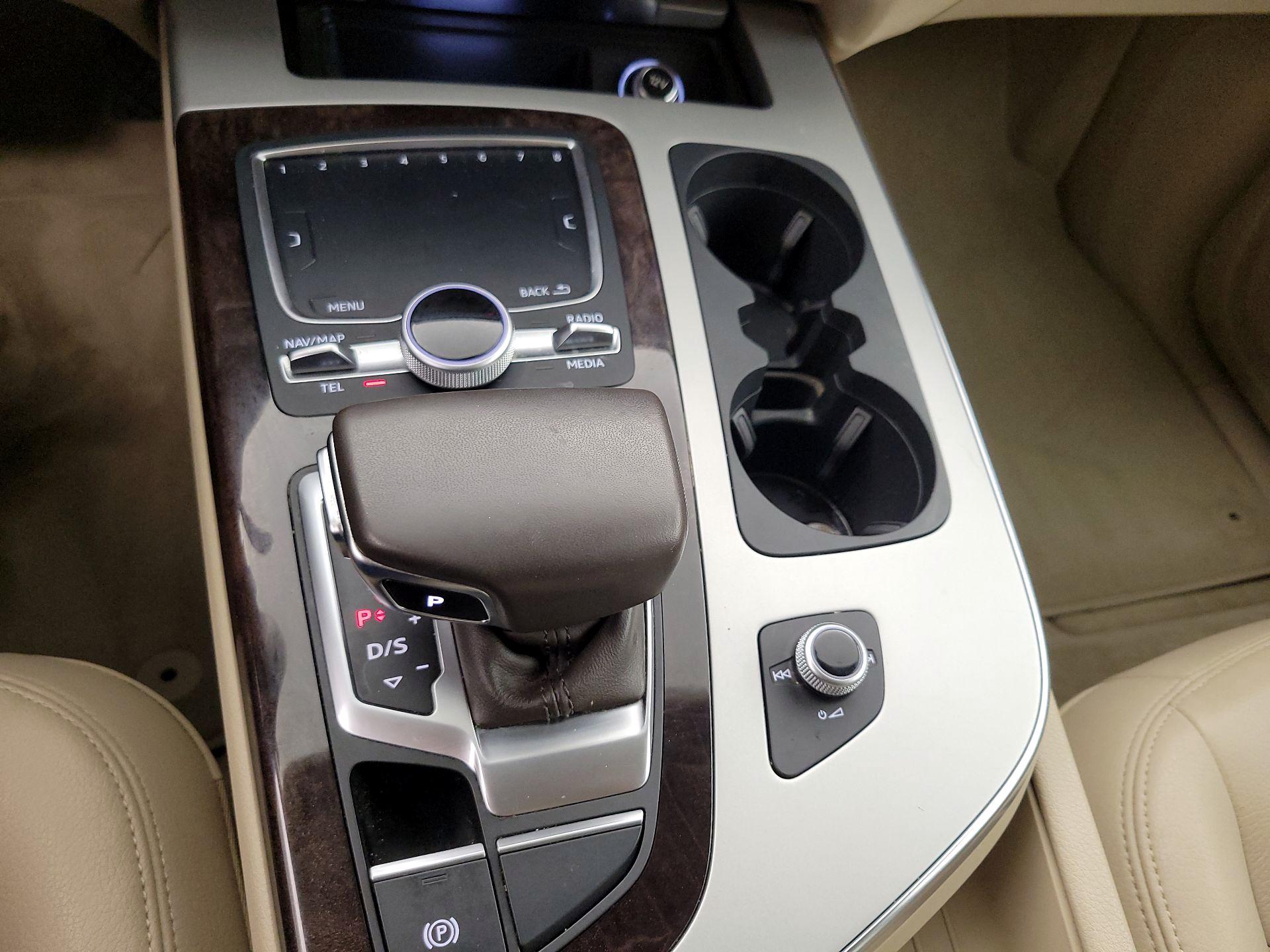 Thumbnail: 2019 Audi Q7 - 18
