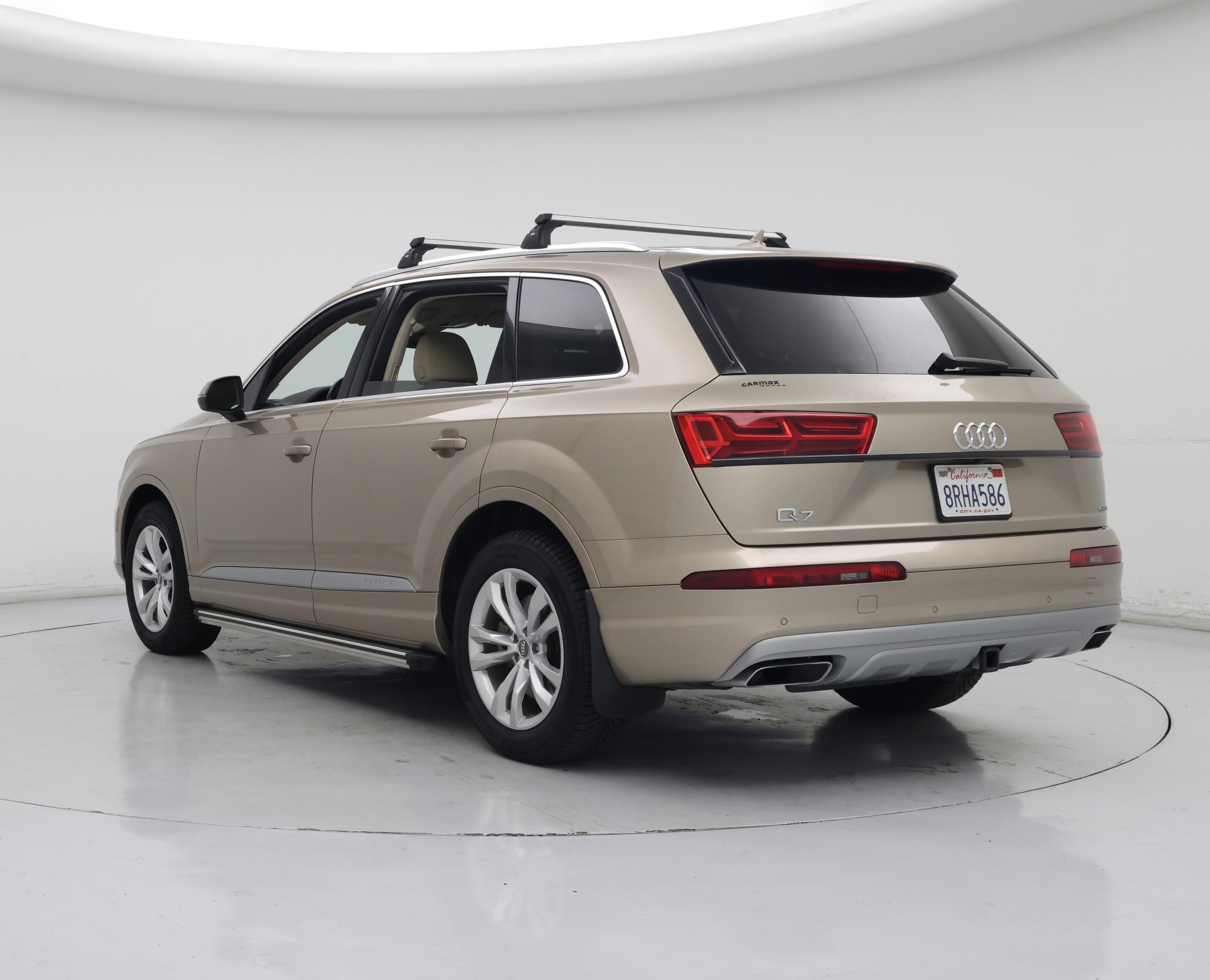 Thumbnail: 2019 Audi Q7 - 2