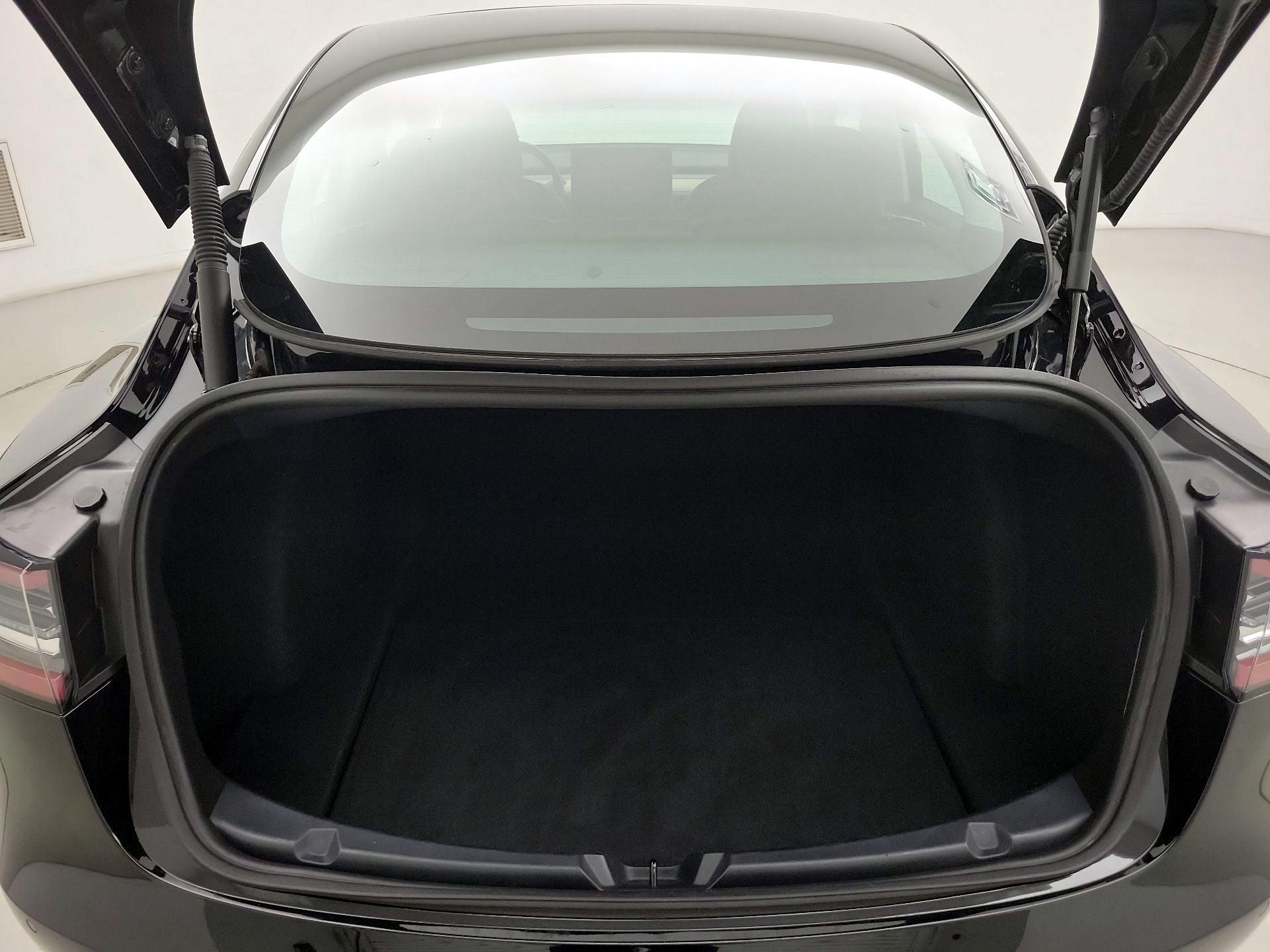 Thumbnail: 2021 Tesla Model 3 - 20