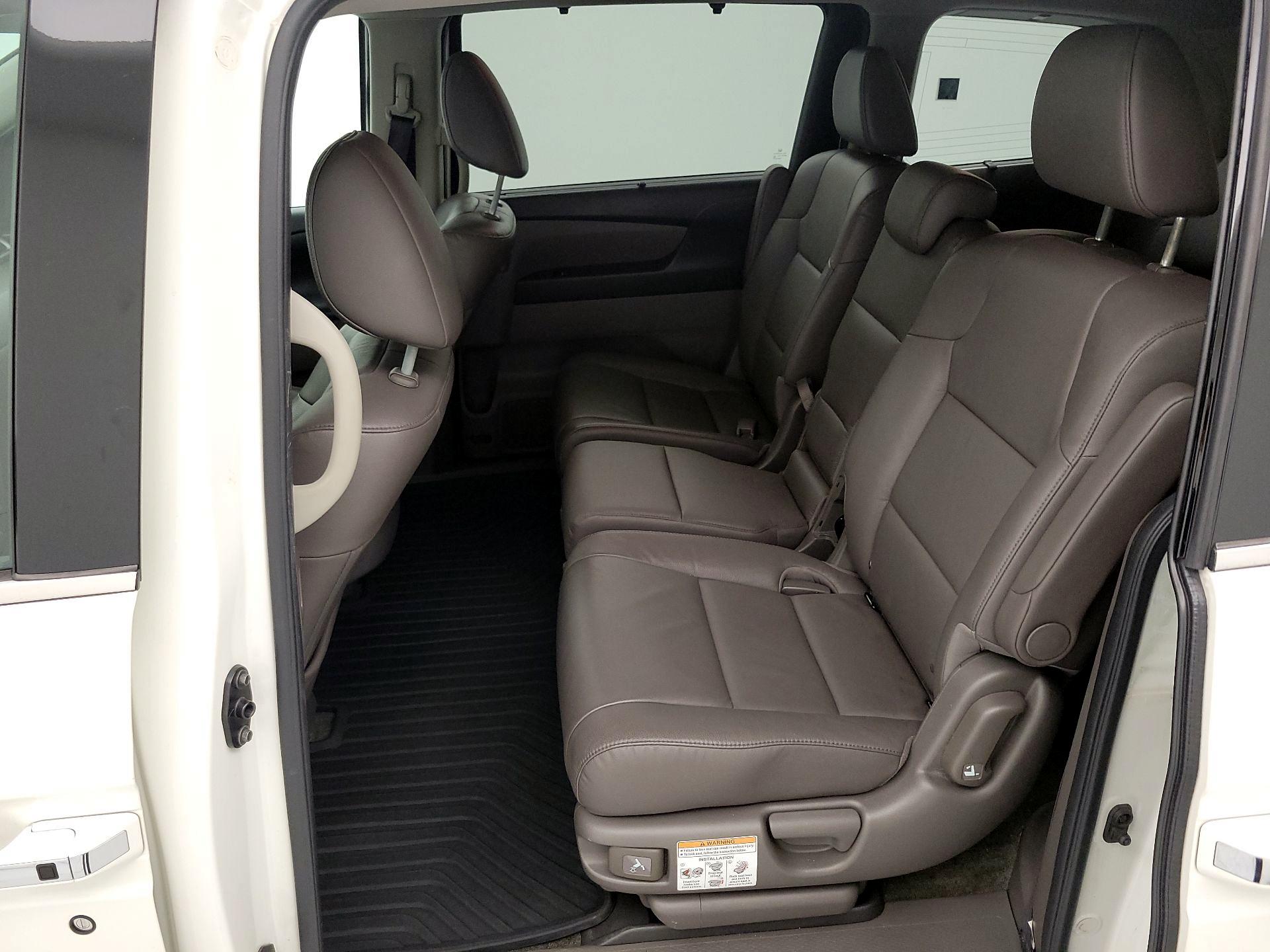 Thumbnail: 2015 Honda Odyssey - 20