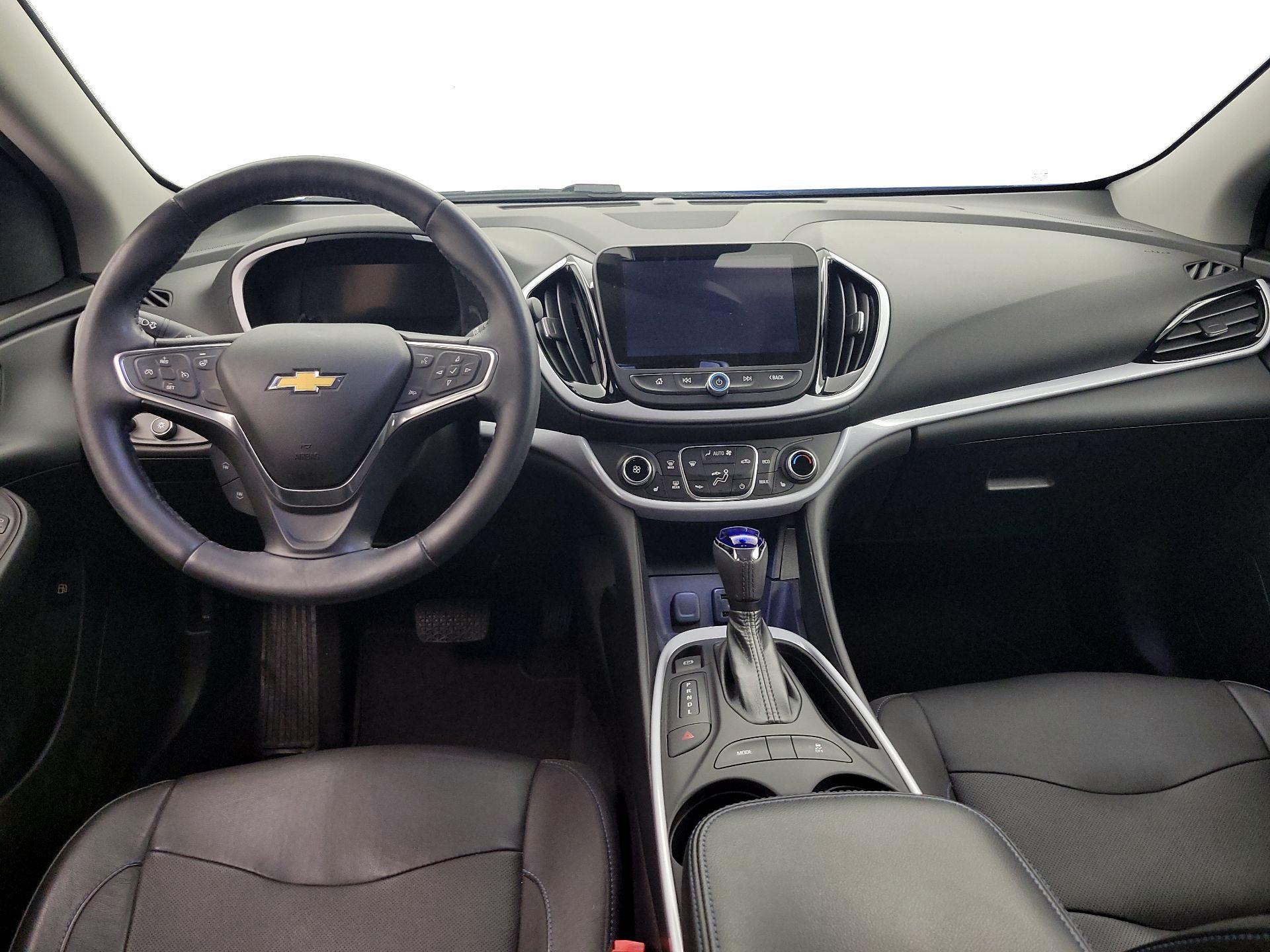Thumbnail: 2017 Chevrolet Volt - 9