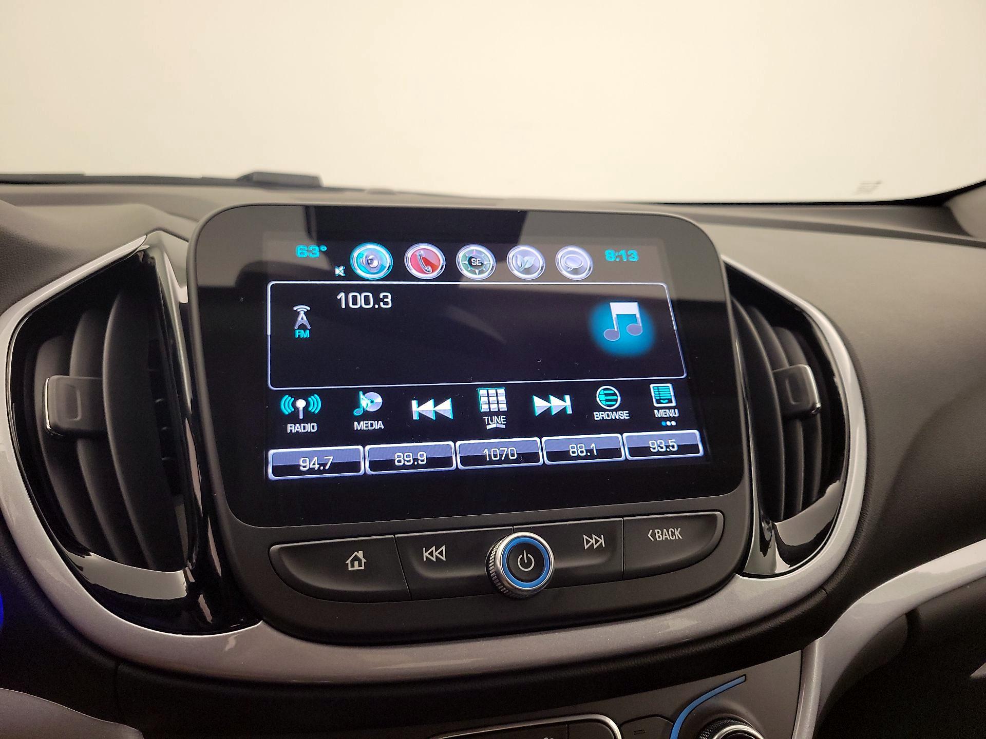 Thumbnail: 2017 Chevrolet Volt - 16