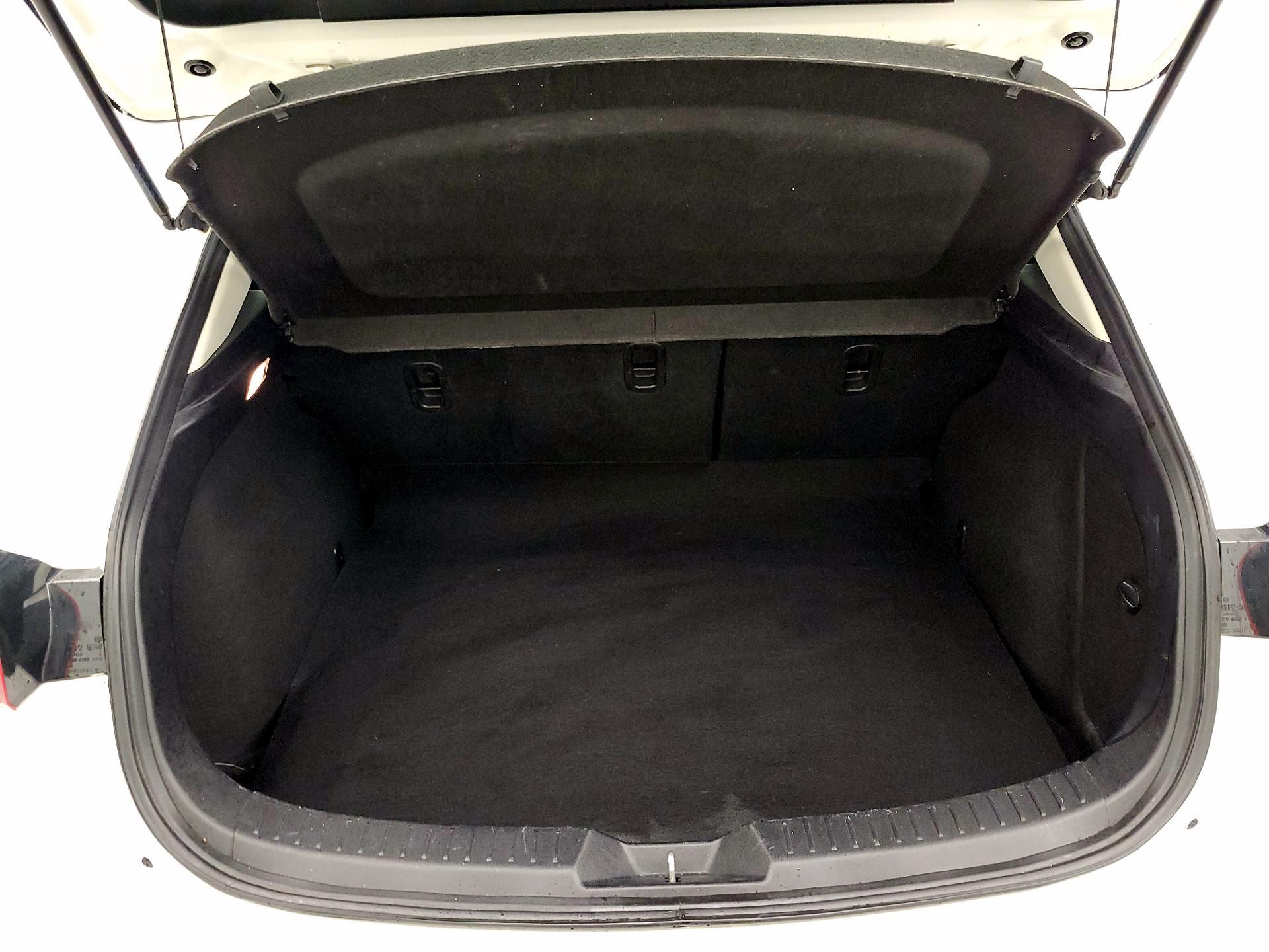 Thumbnail: 2018 Mazda Mazda3 - 20