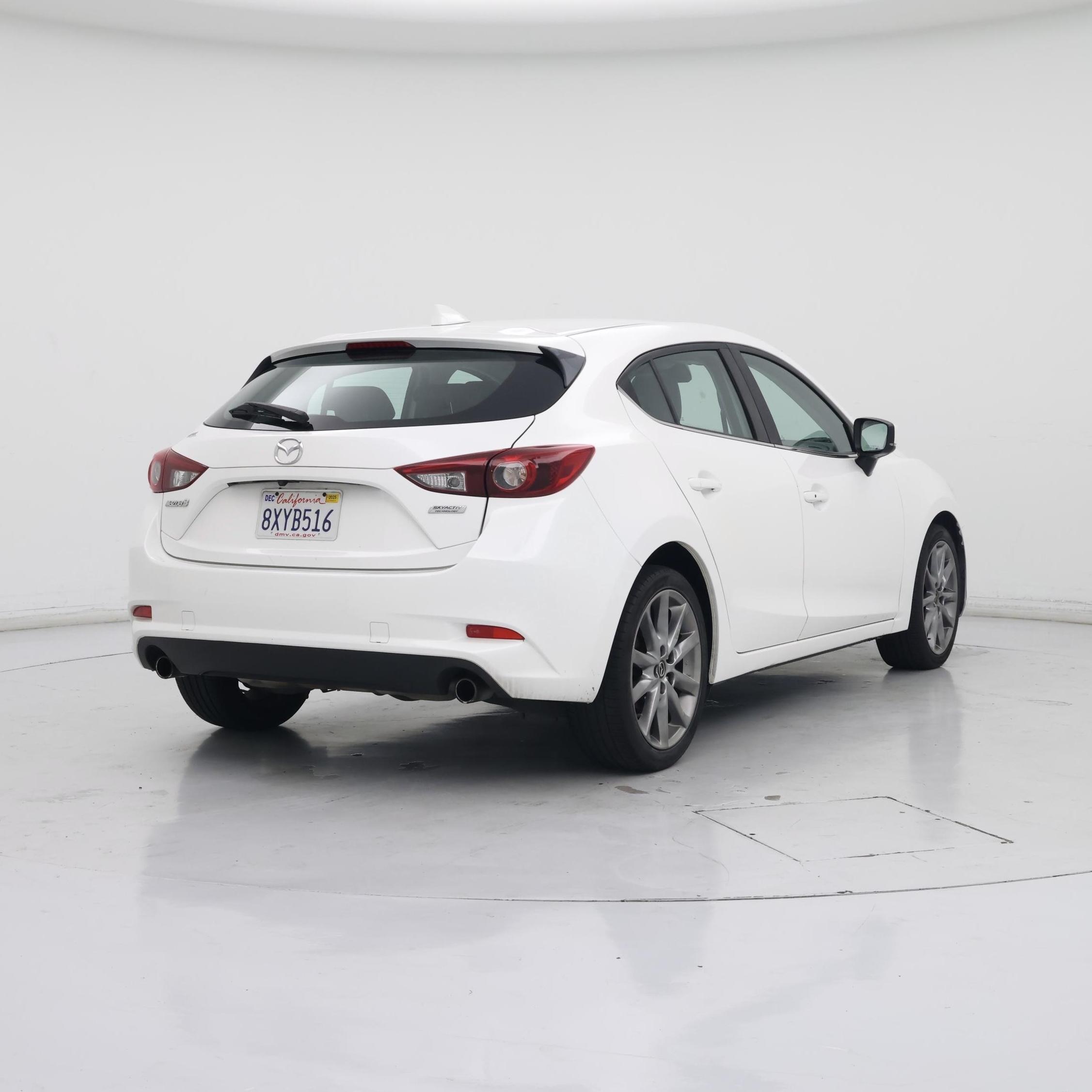 Thumbnail: 2018 Mazda Mazda3 - 8