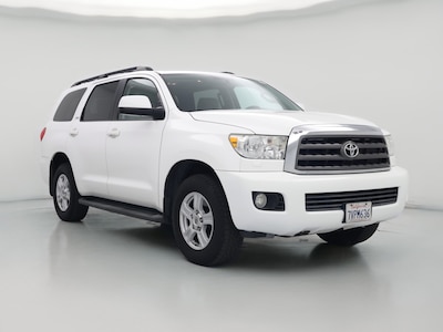 White 2016 Toyota Sequoia SR5