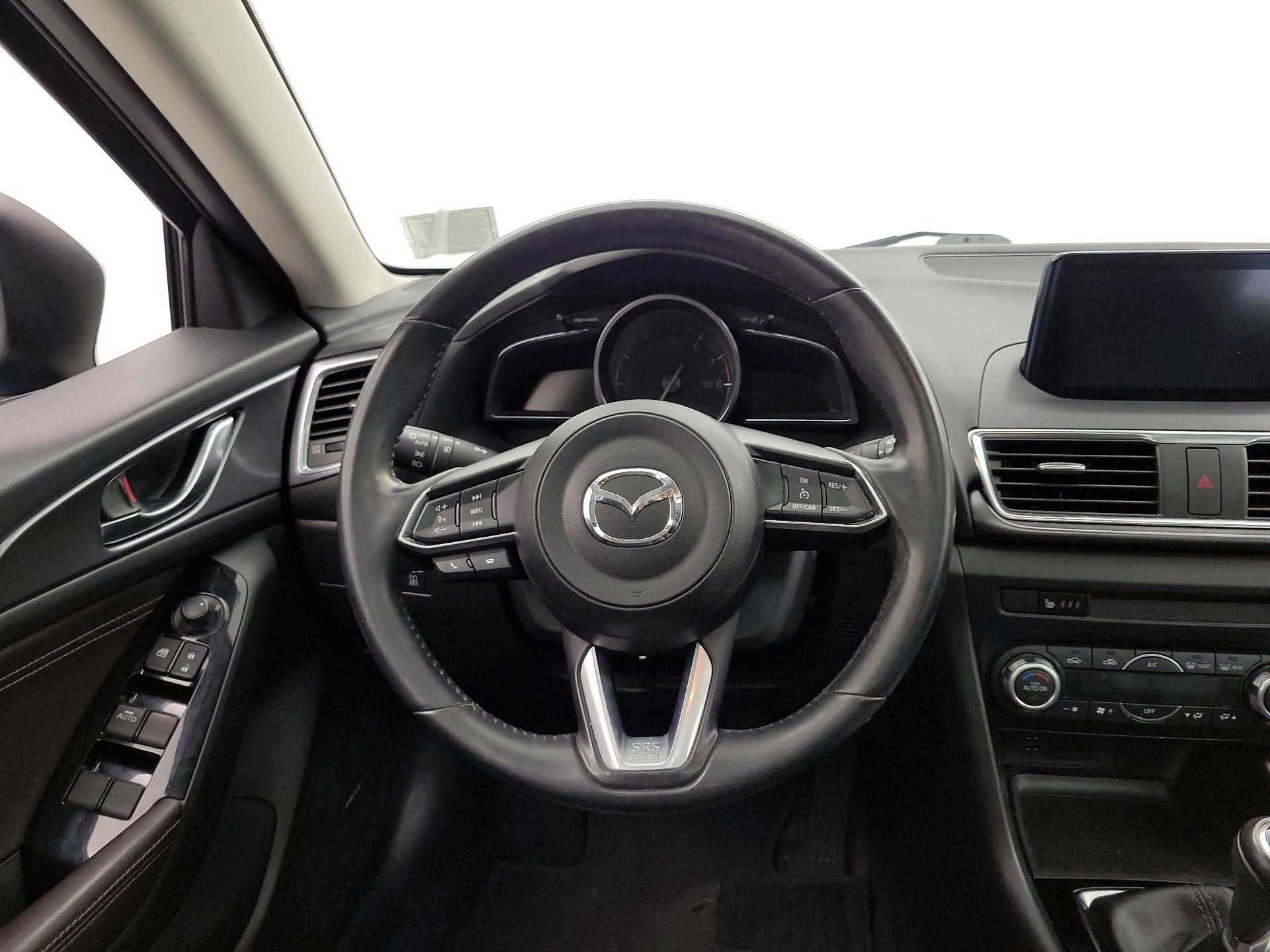 Thumbnail: 2017 Mazda Mazda3 - 10