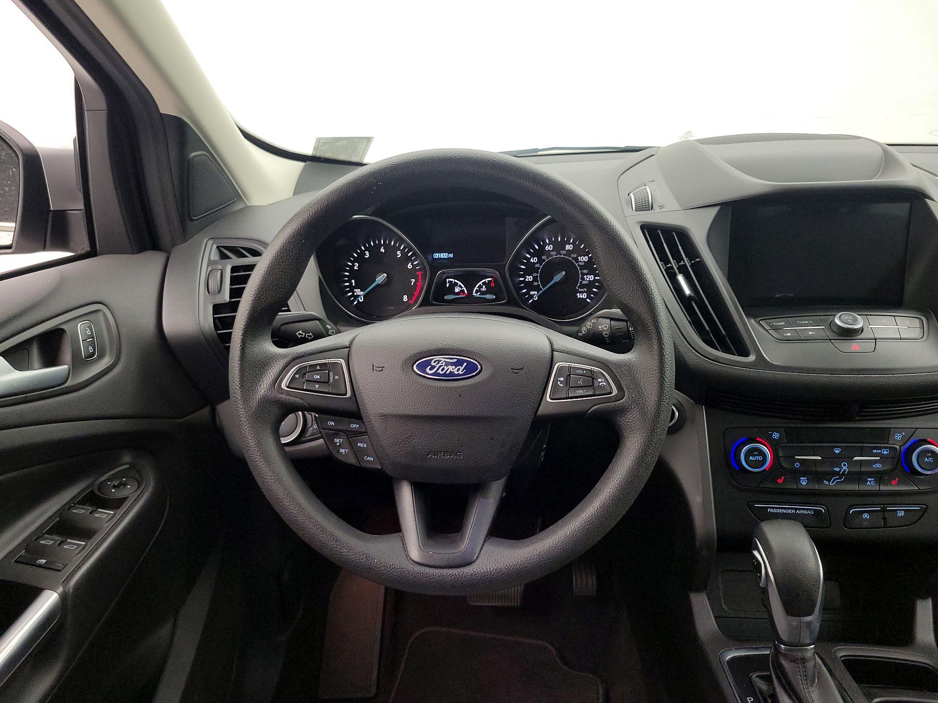 Thumbnail: 2019 Ford Escape - 10