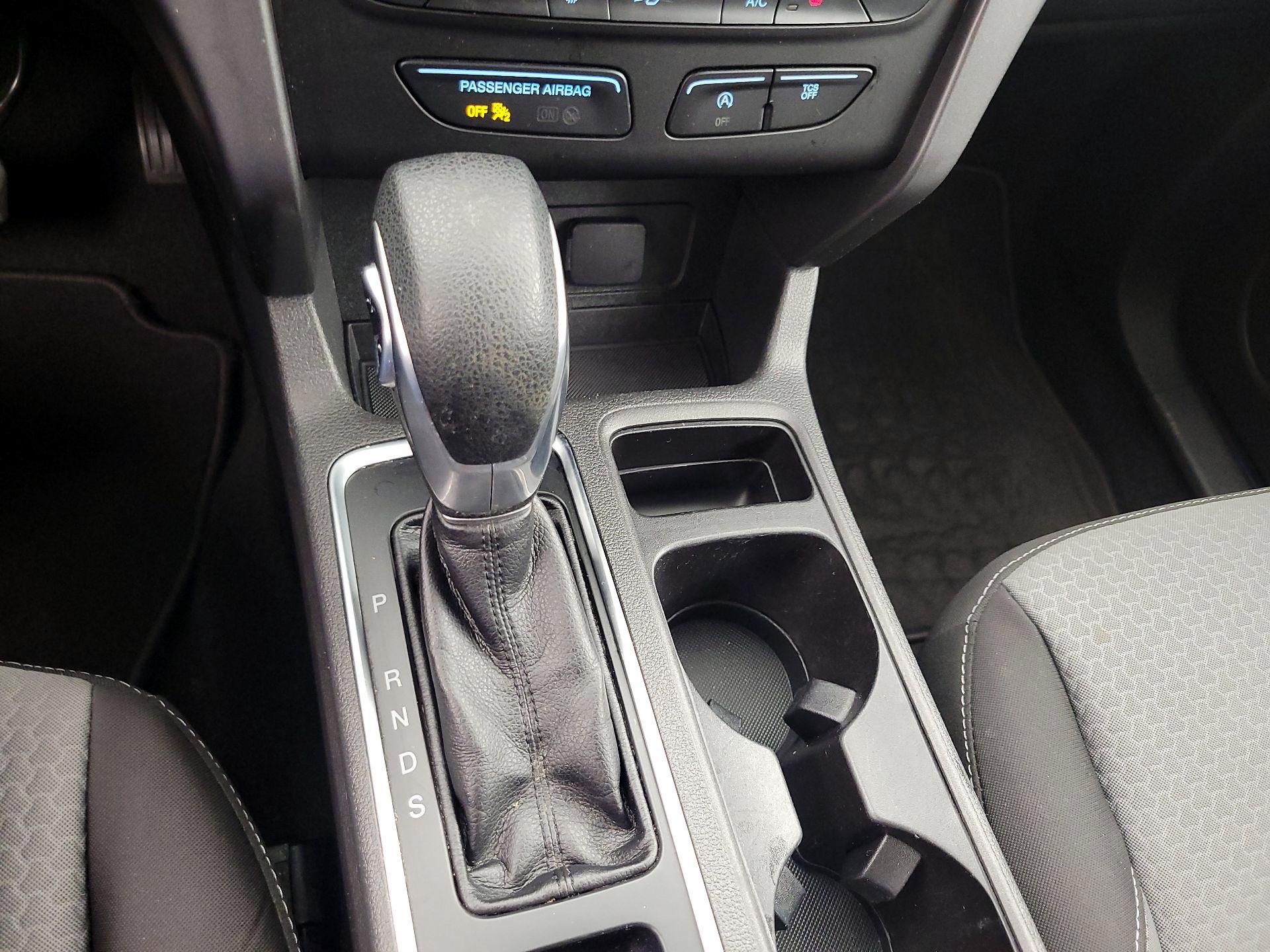 Thumbnail: 2019 Ford Escape - 17