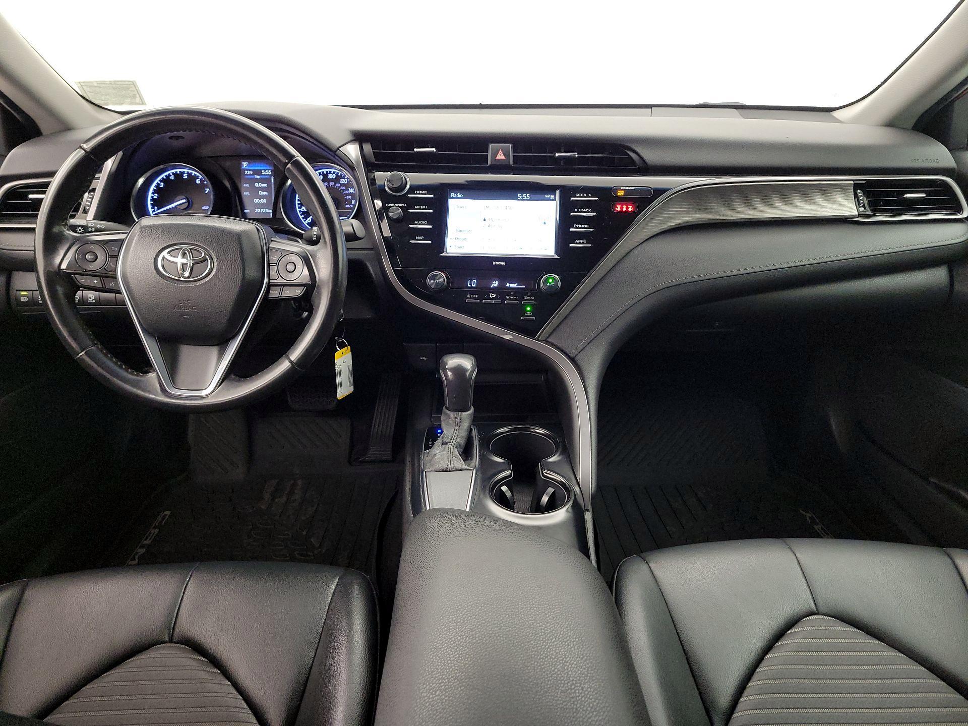 Thumbnail: 2020 Toyota Camry - 9