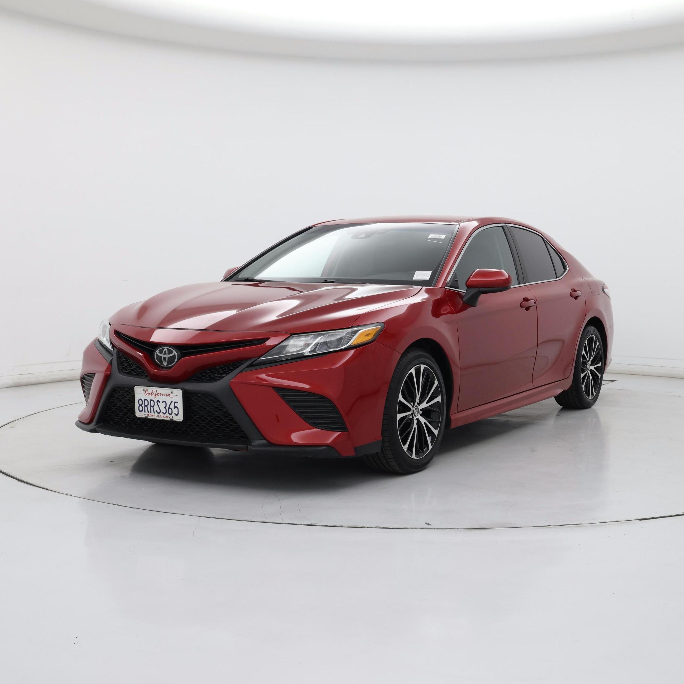 Thumbnail: 2020 Toyota Camry - 4